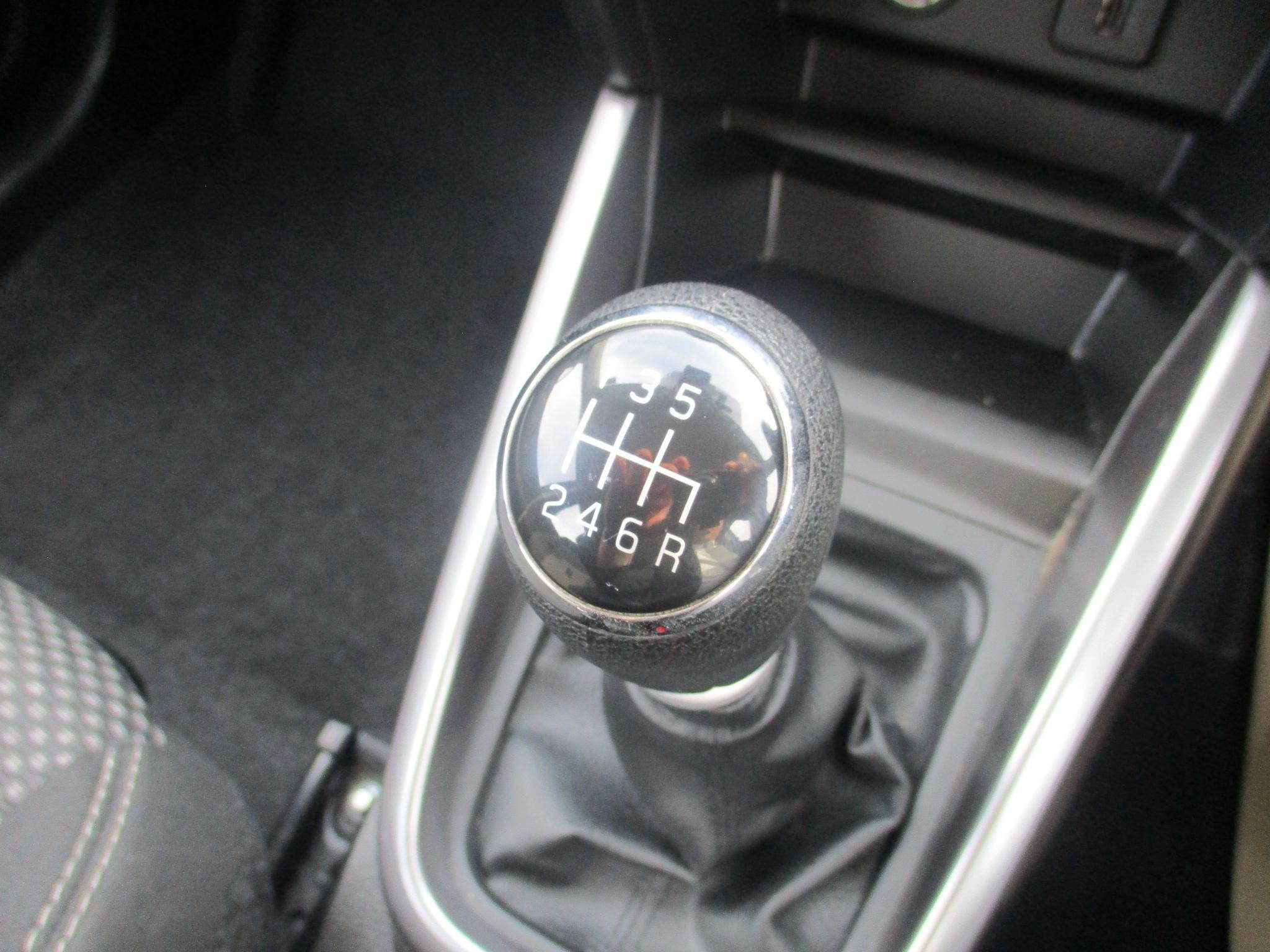 Suzuki Vitara Image 23