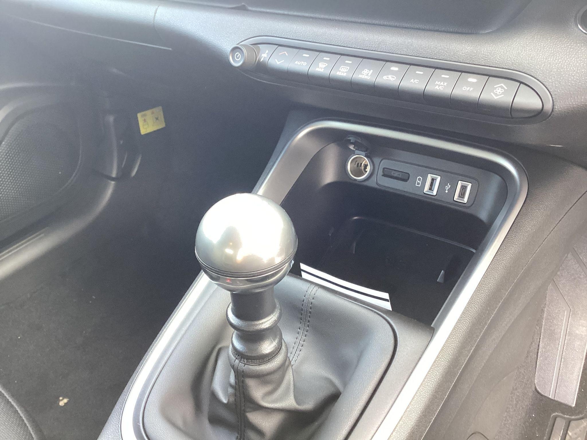 Jeep Avenger Image 26
