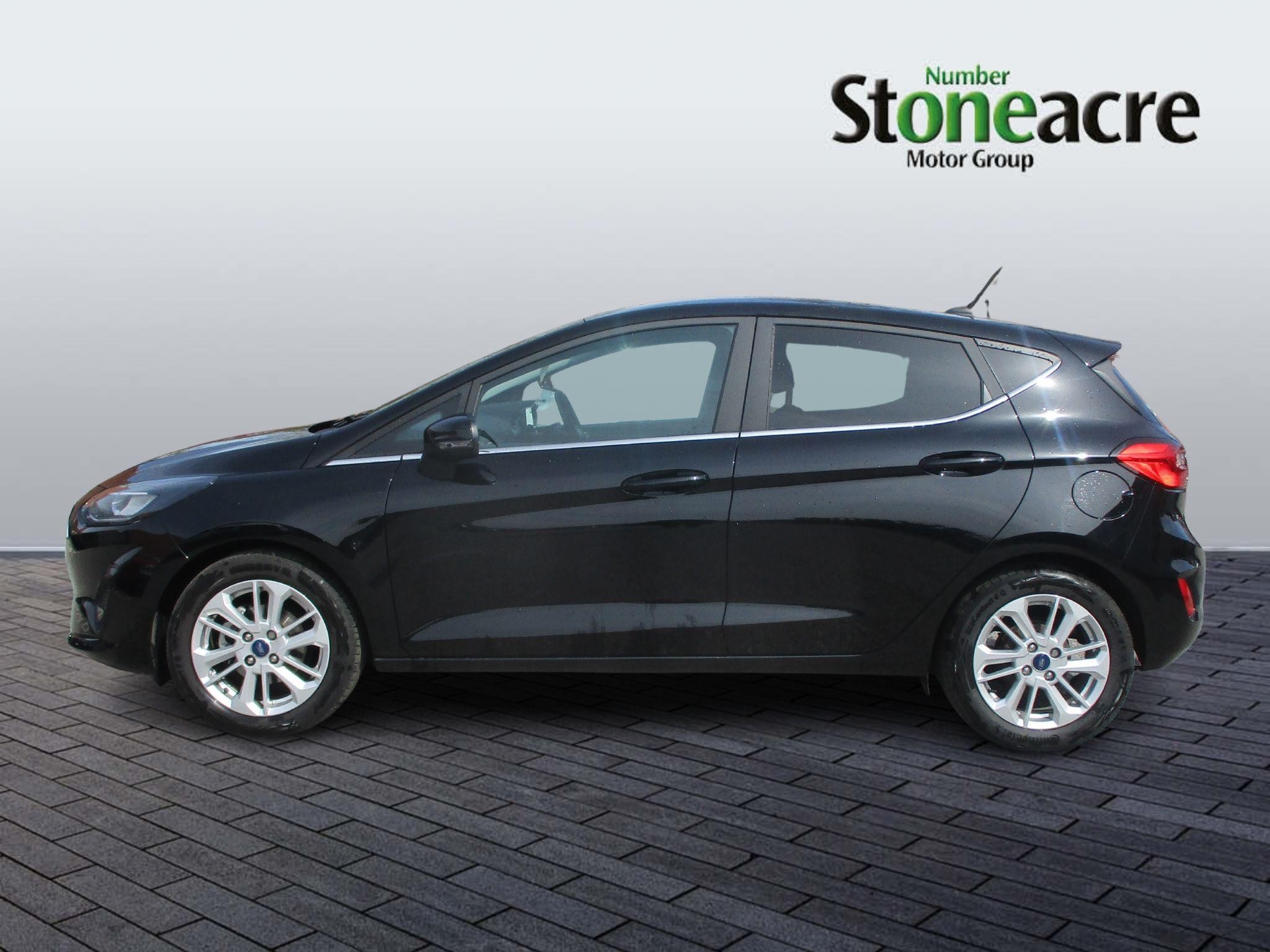 Ford Fiesta Image 5
