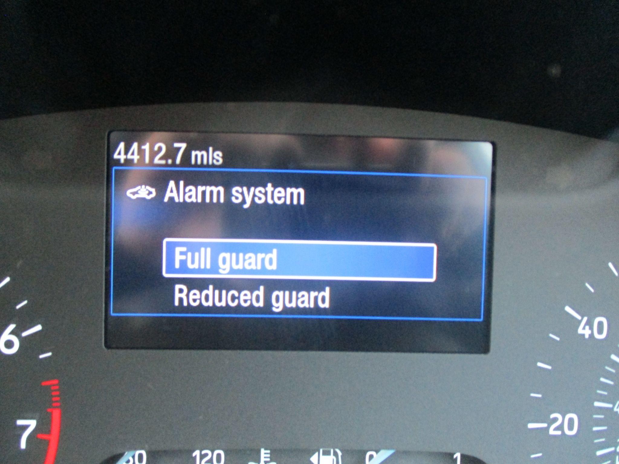 Ford Fiesta Image 30