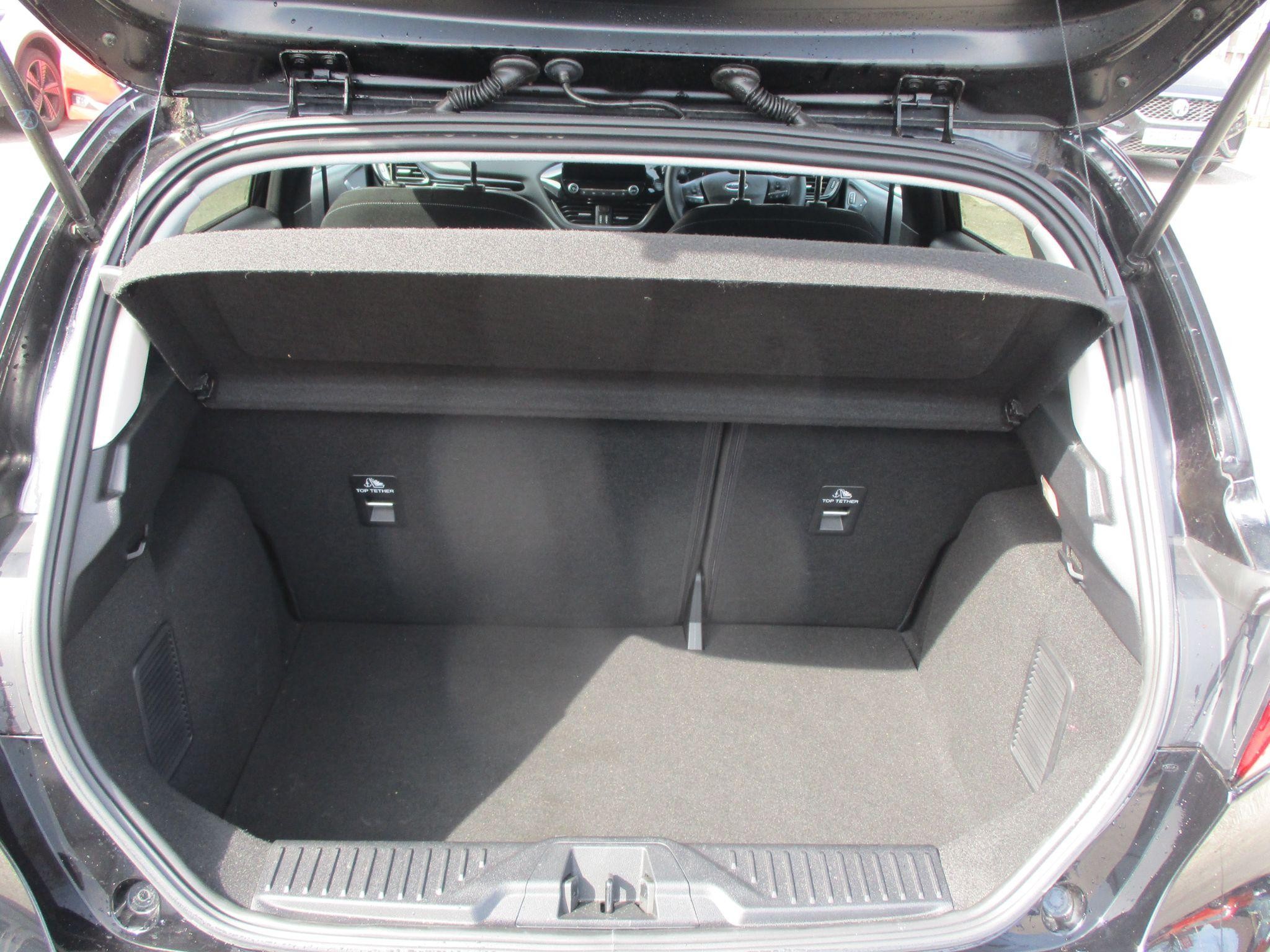 Ford Fiesta Image 31