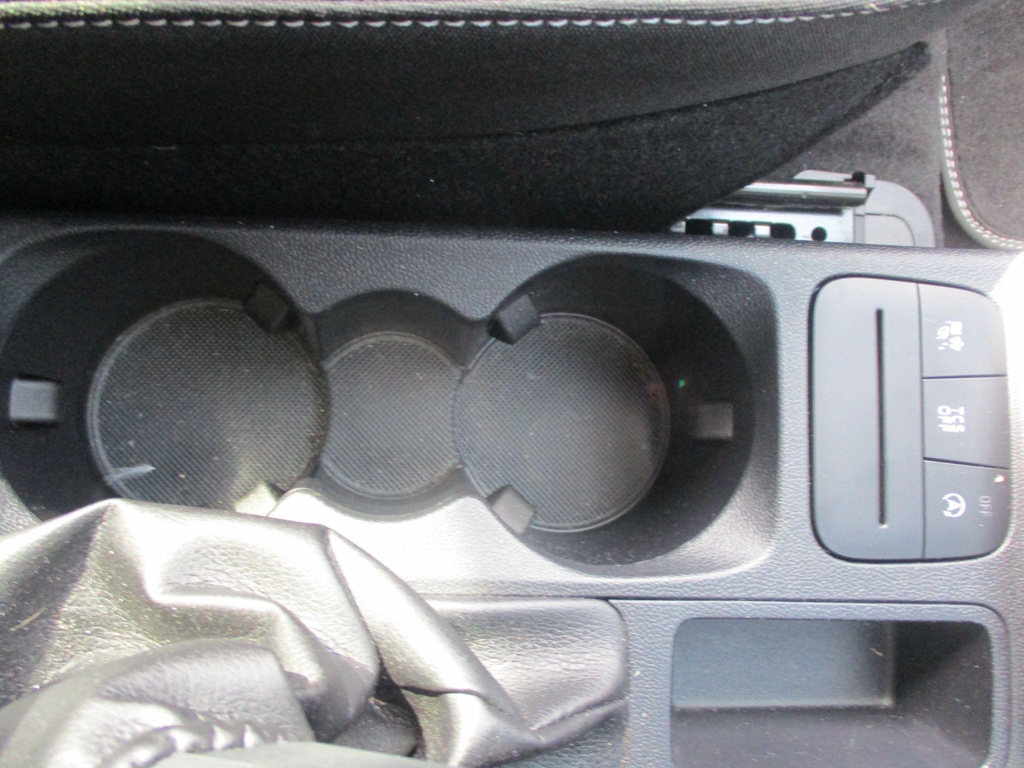 Ford Fiesta Image 37