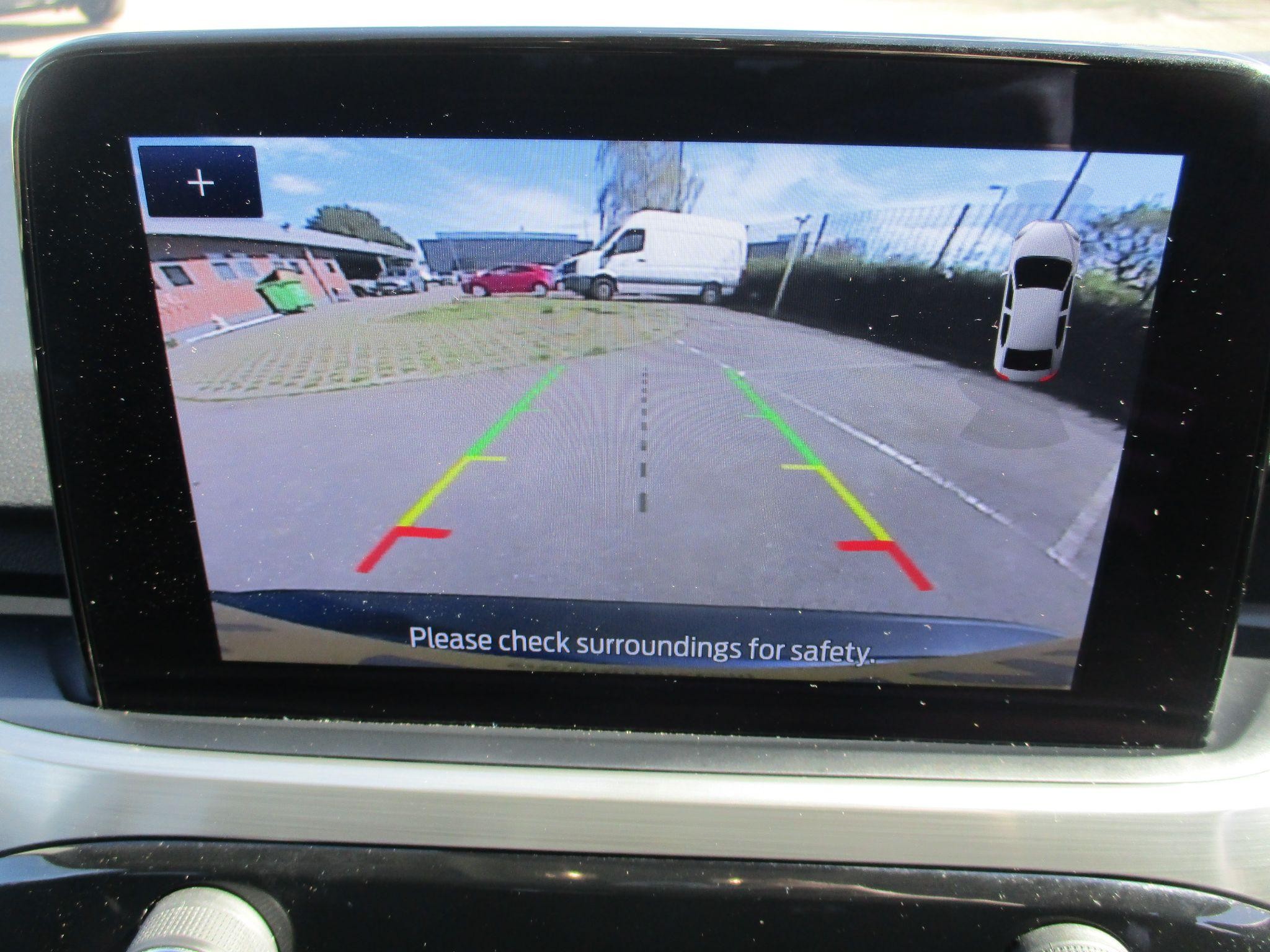 Ford Kuga Image 17