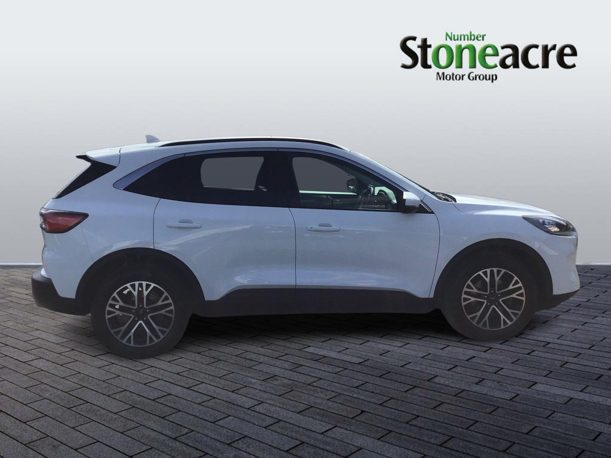 Ford Kuga Image 2