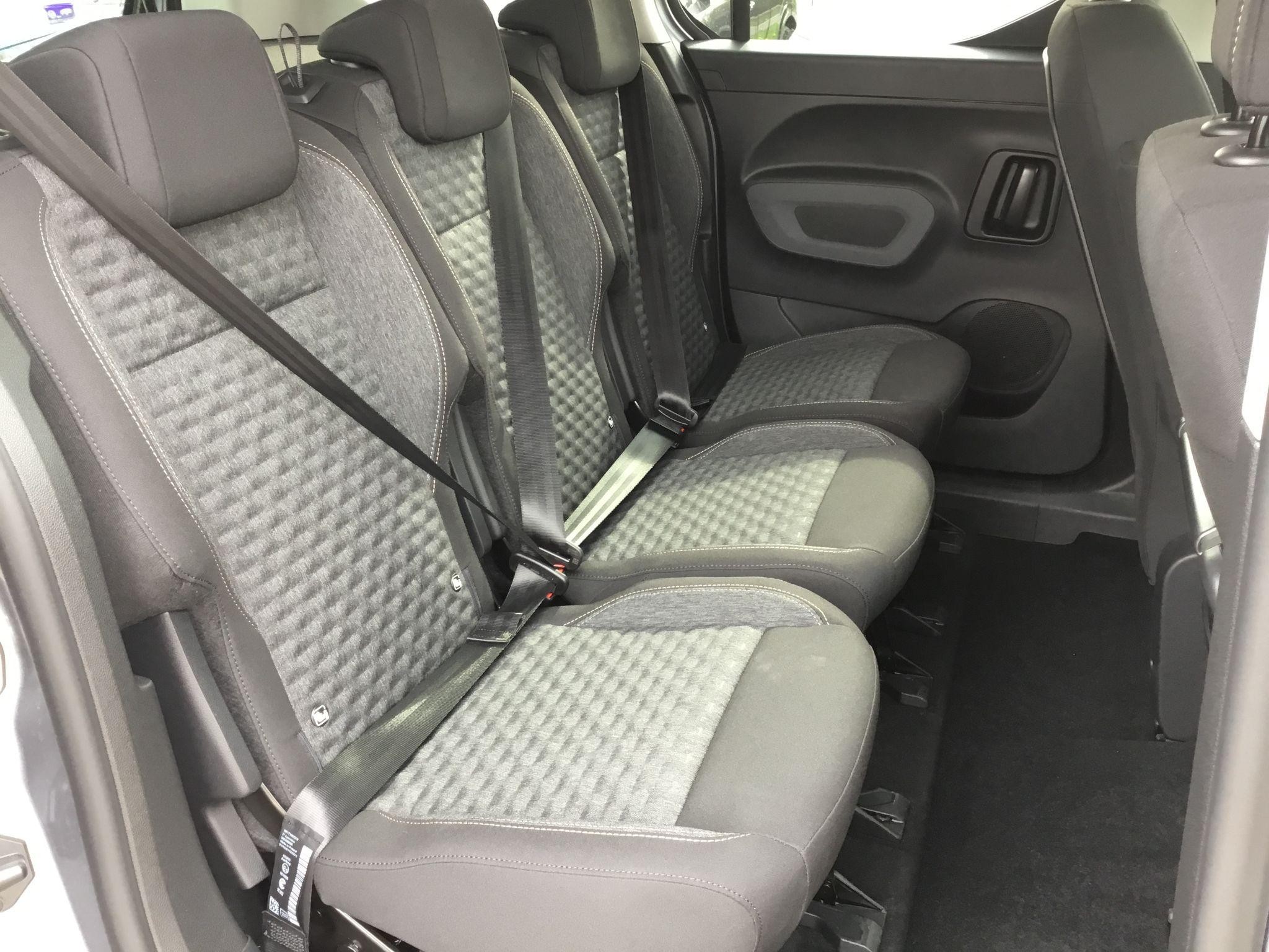 Peugeot E-Rifter Image 15