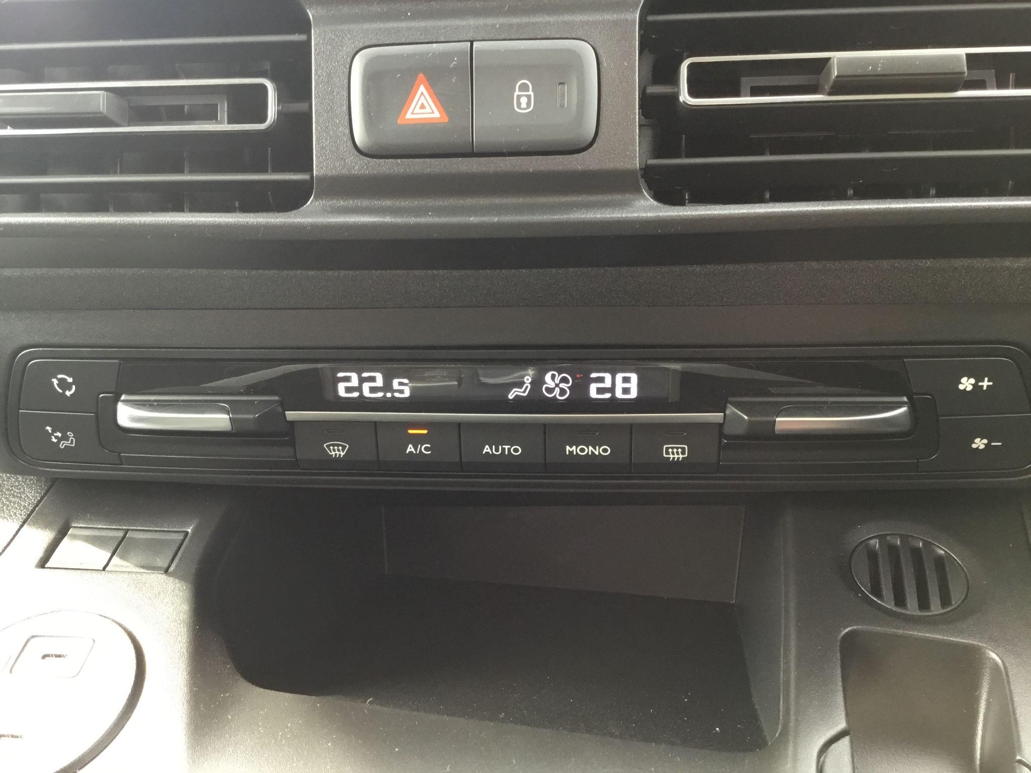 Peugeot E-Rifter Image 35