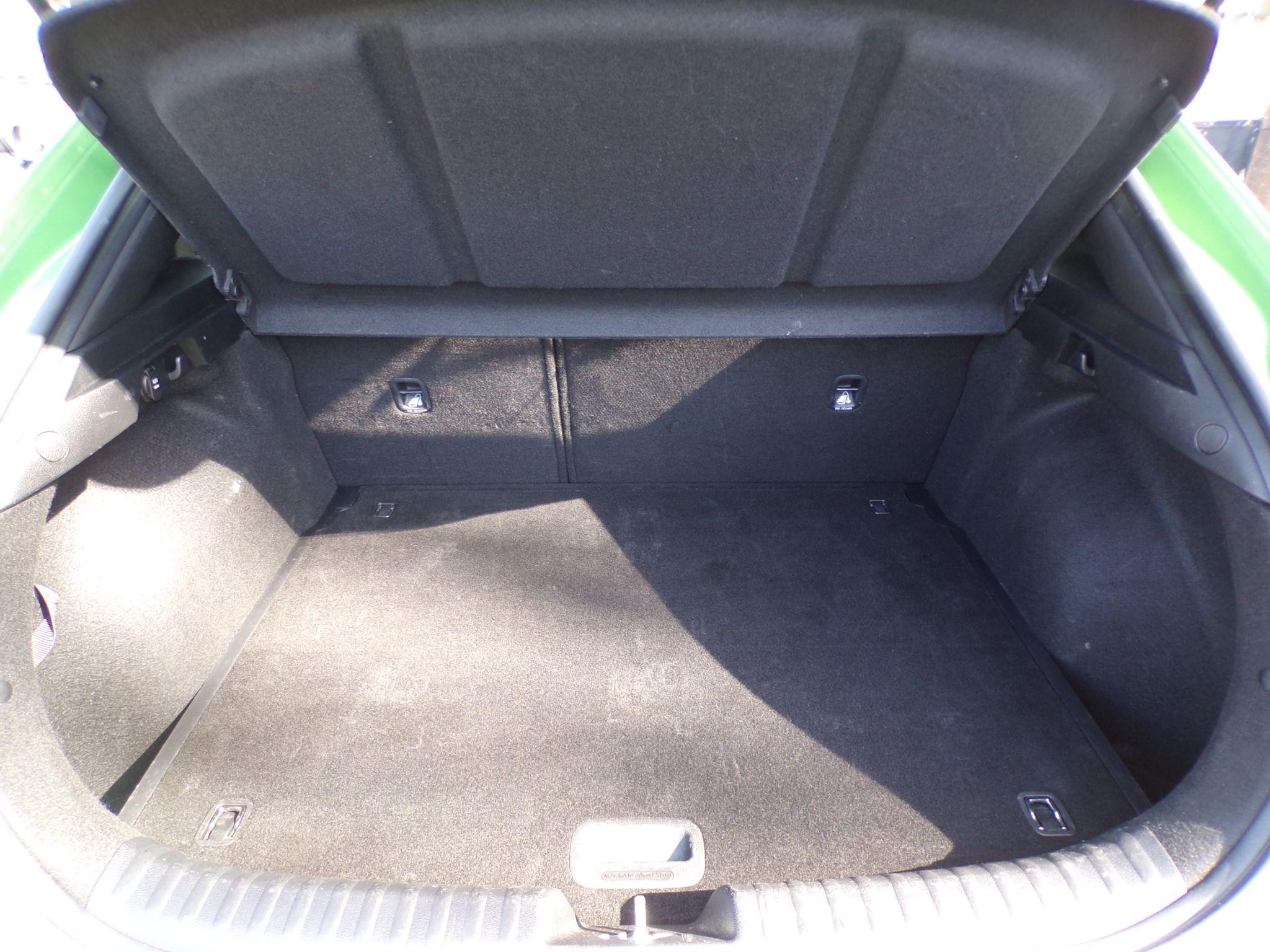Kia XCeed Image 12