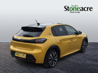 Peugeot E-208 100kW GT 50kWh 5dr Auto HW22GRU Image 3