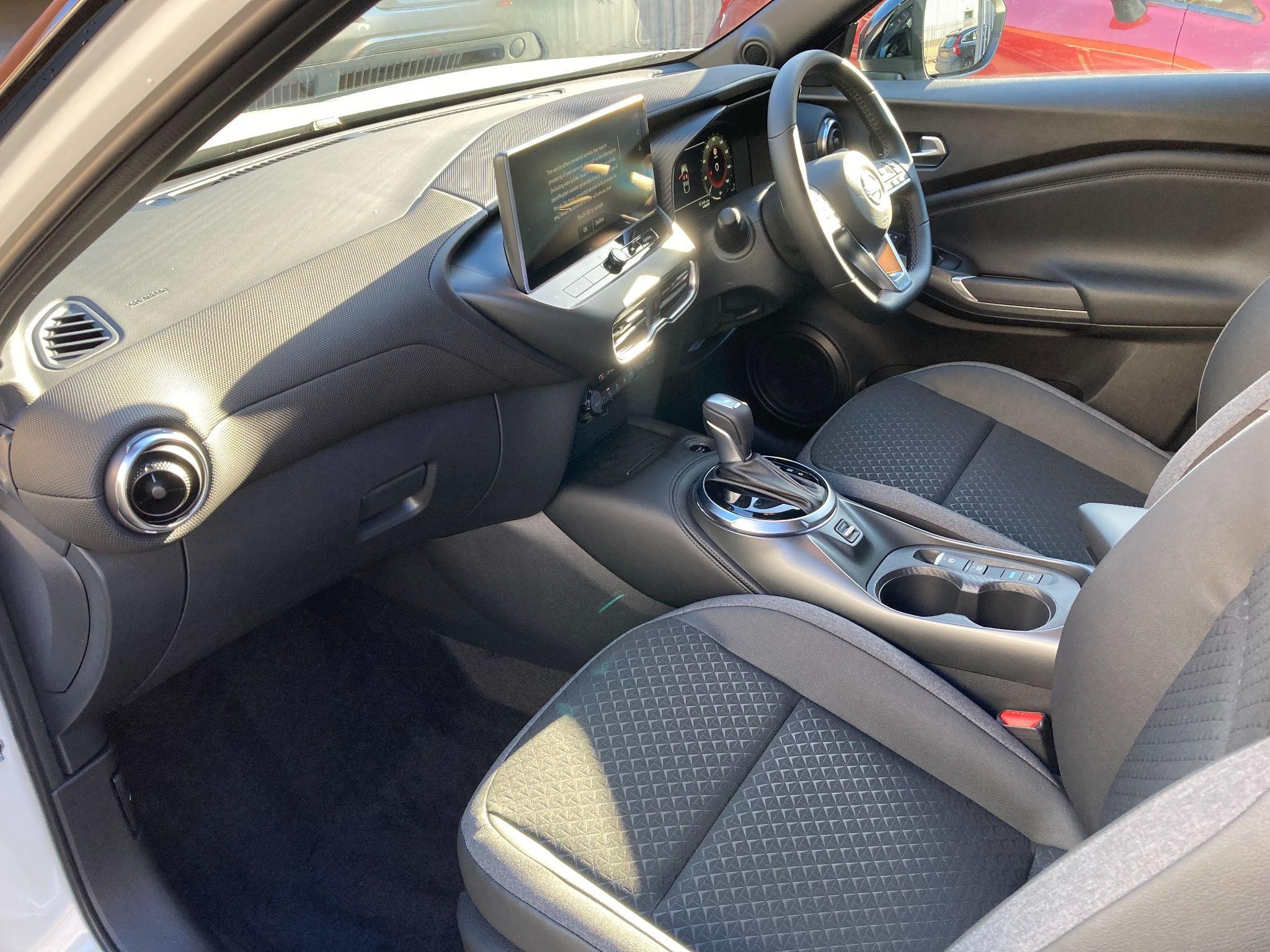 Nissan Juke Image 11