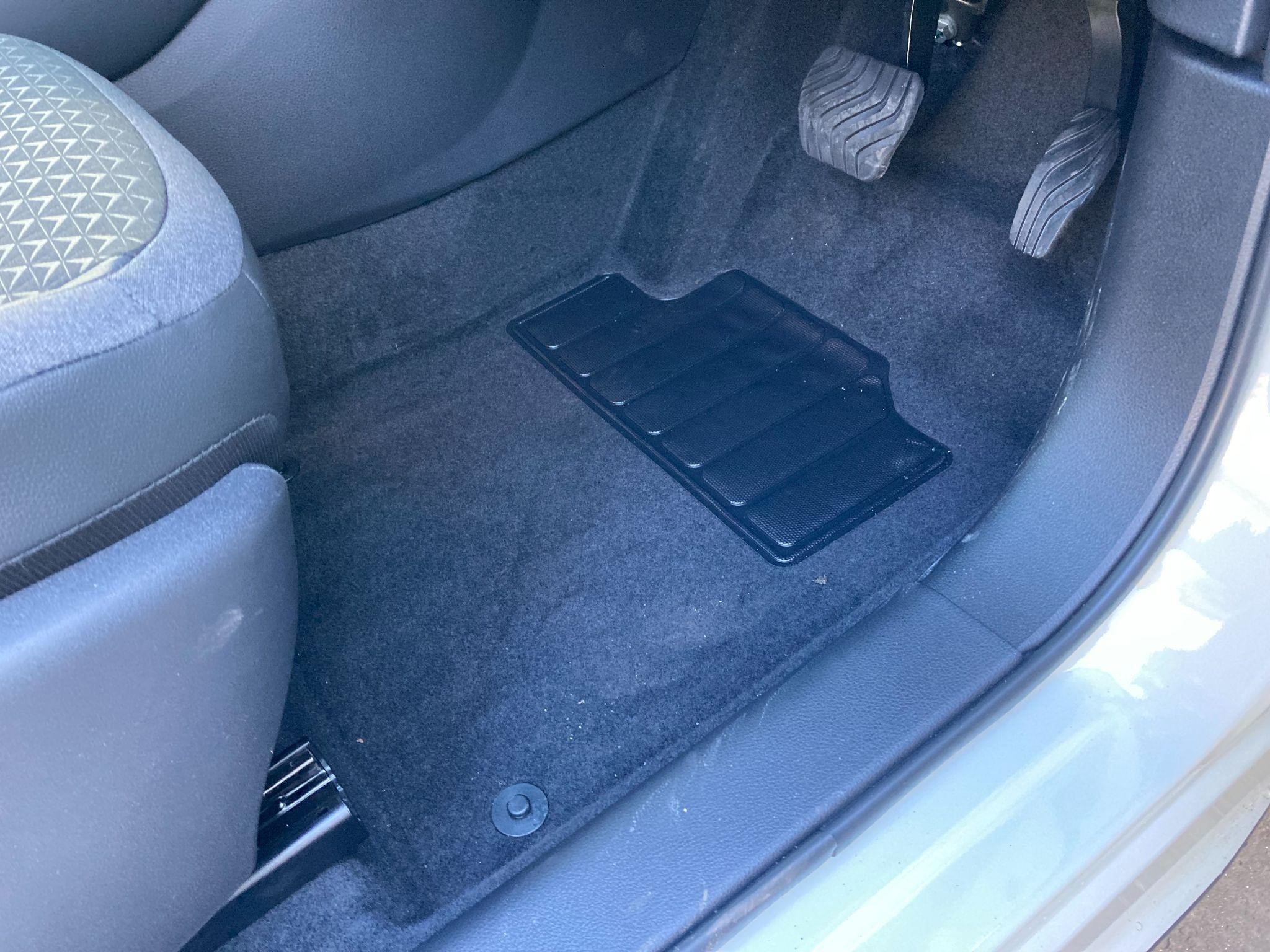 Nissan Juke Image 17
