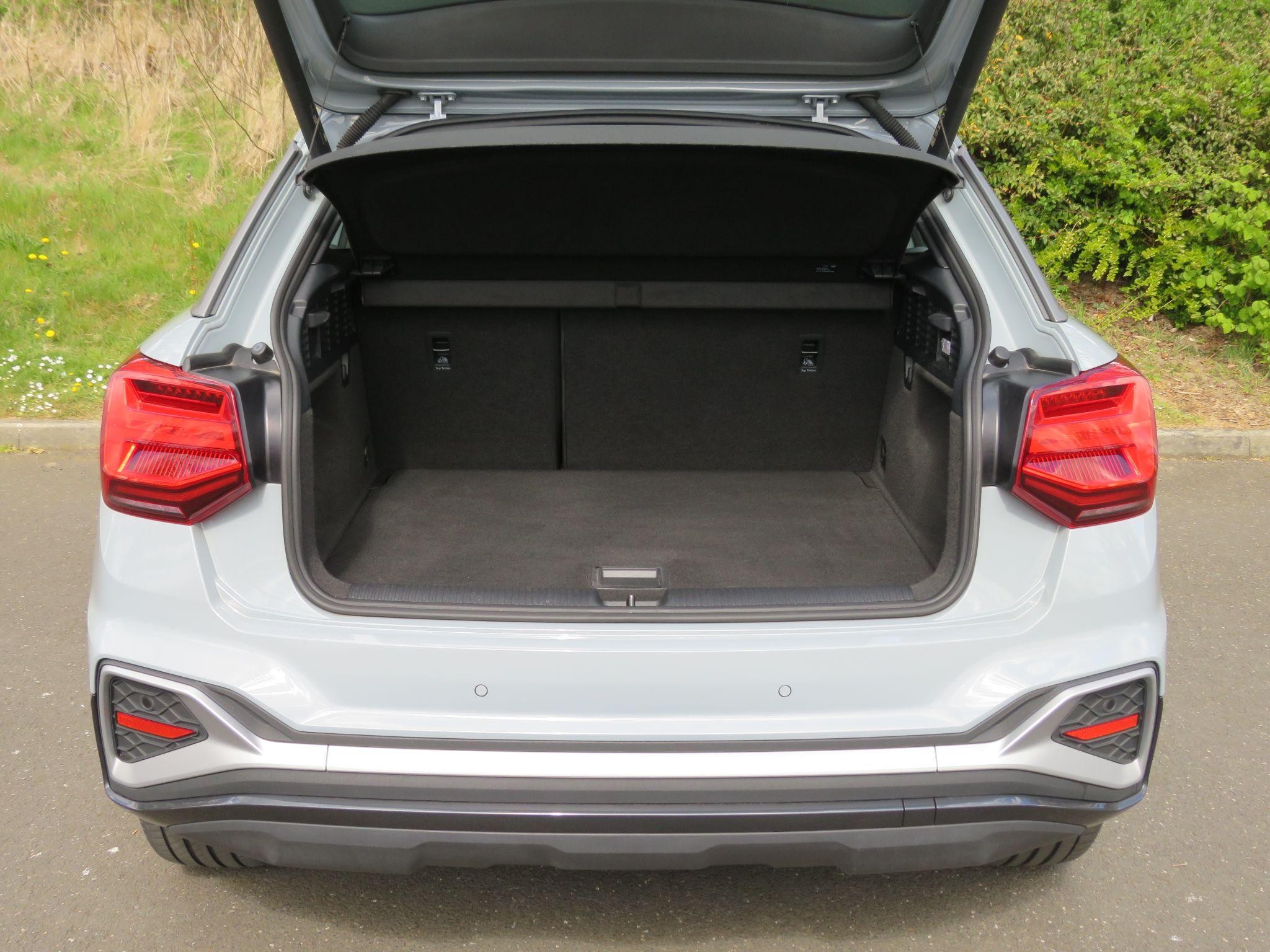Audi Q2 Image 12