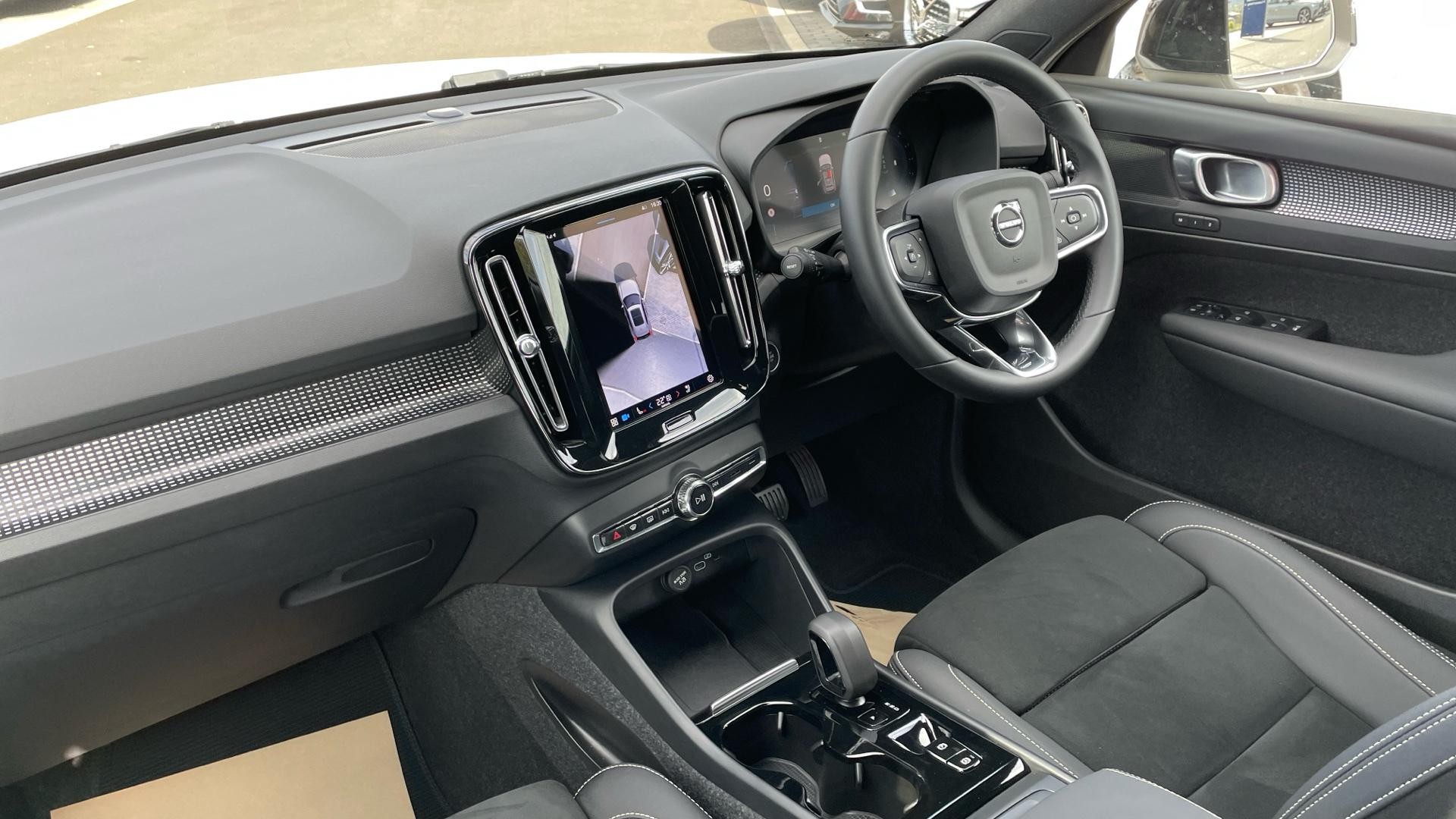 Volvo XC40 Image 4