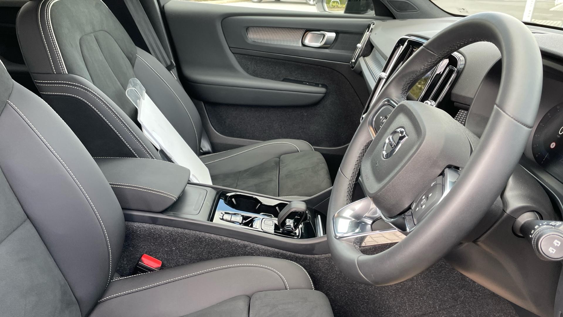 Volvo XC40 Image 9