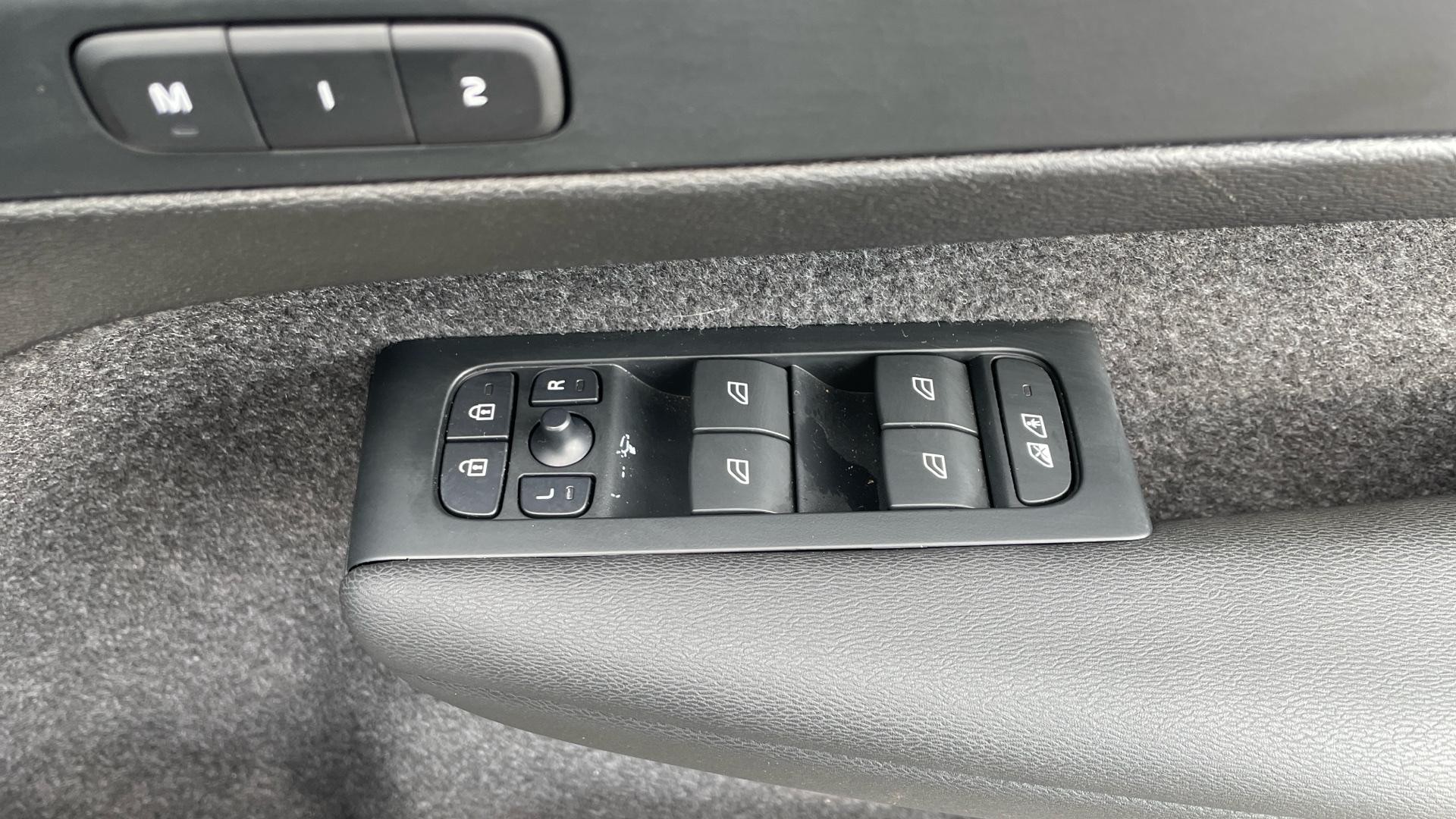 Volvo XC40 Image 28