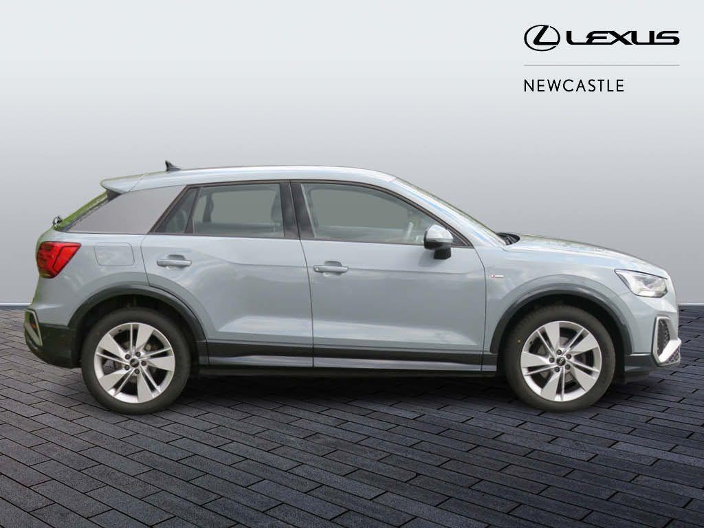 Audi Q2 Image 2