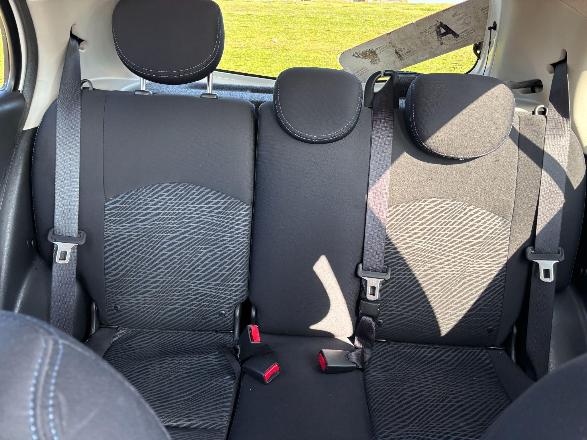 Nissan Micra Image 17