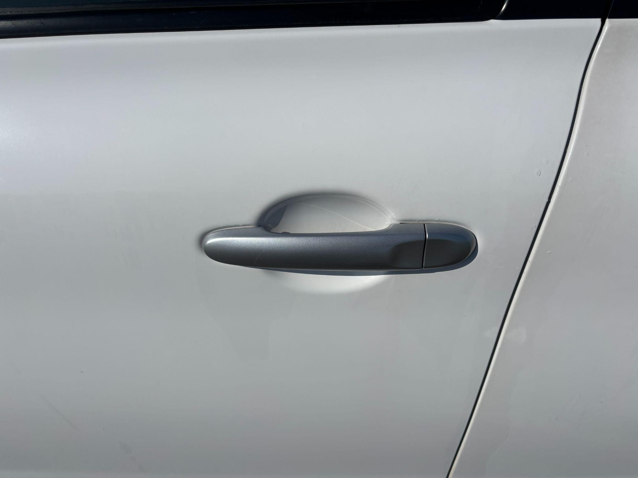 Nissan Micra Image 23