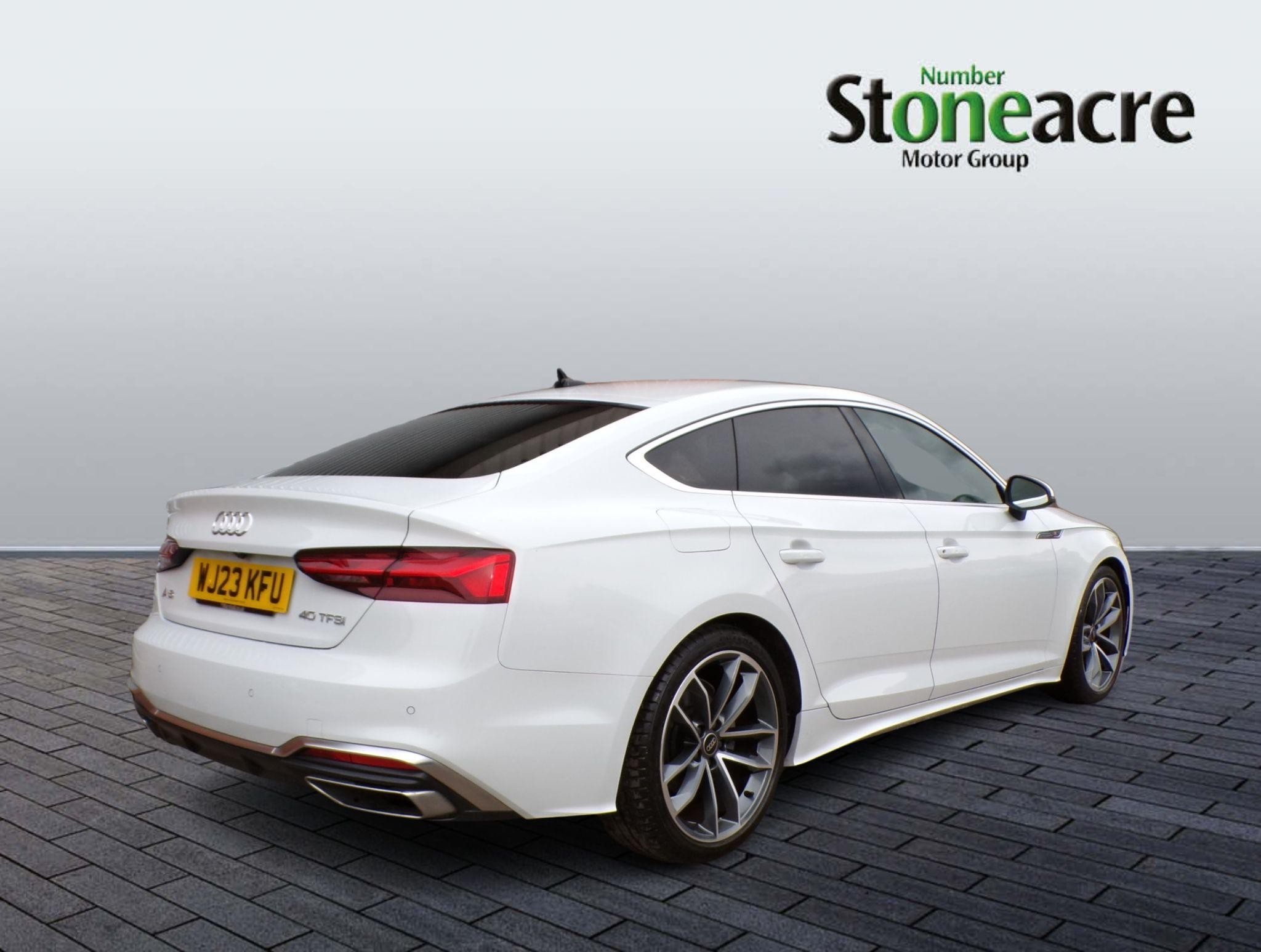 Audi A5 Image 2
