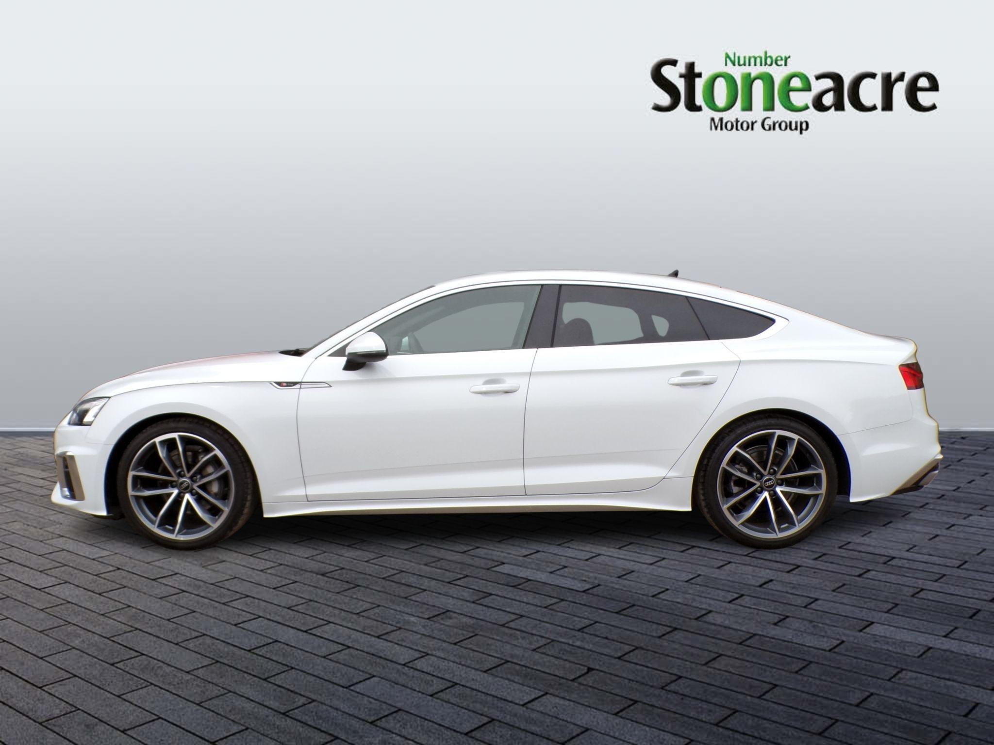 Audi A5 Image 7