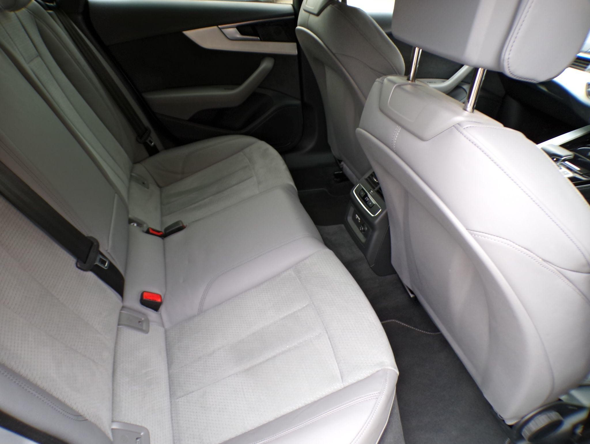 Audi A5 Image 21