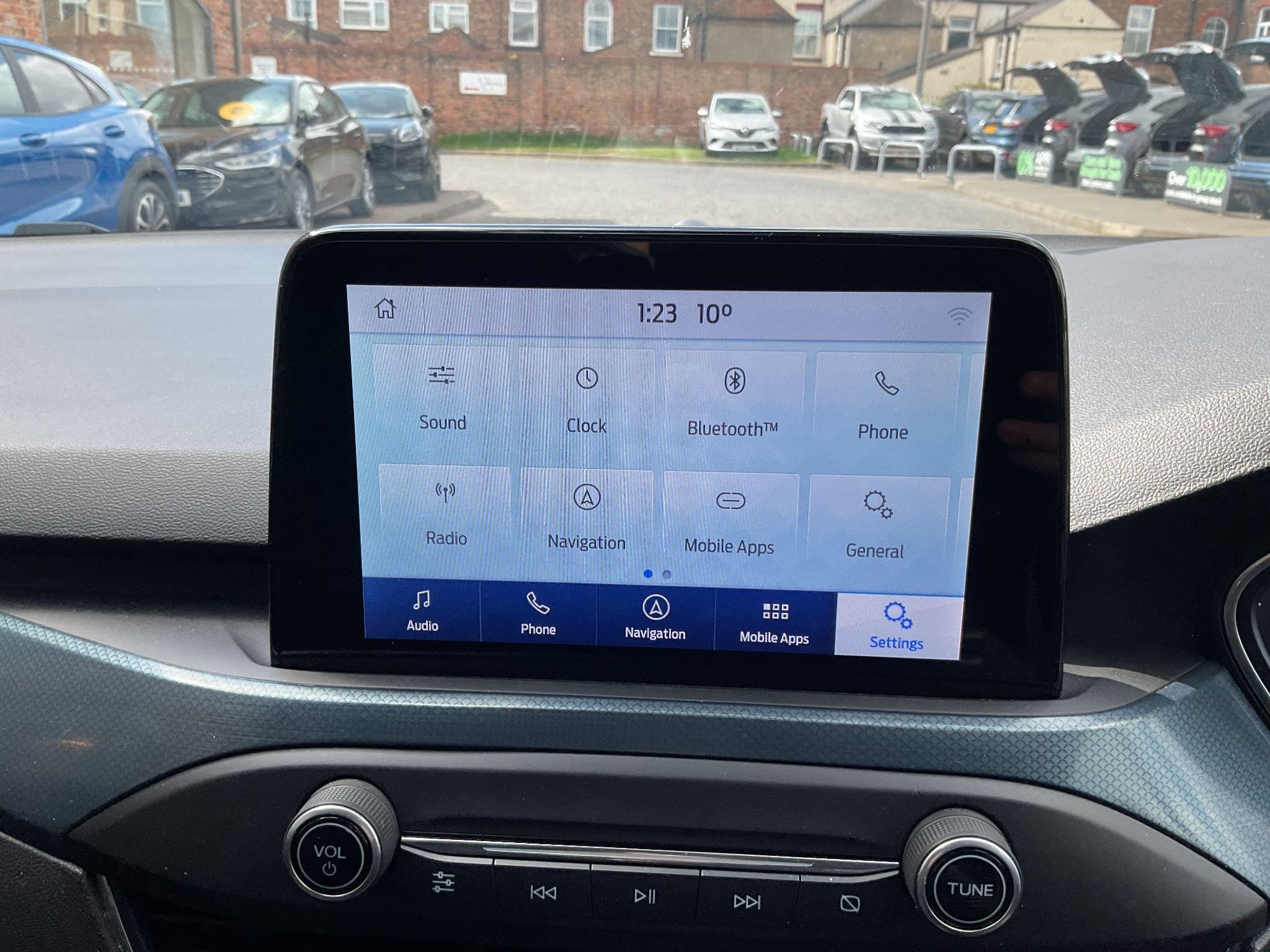 Ford Focus Image 22