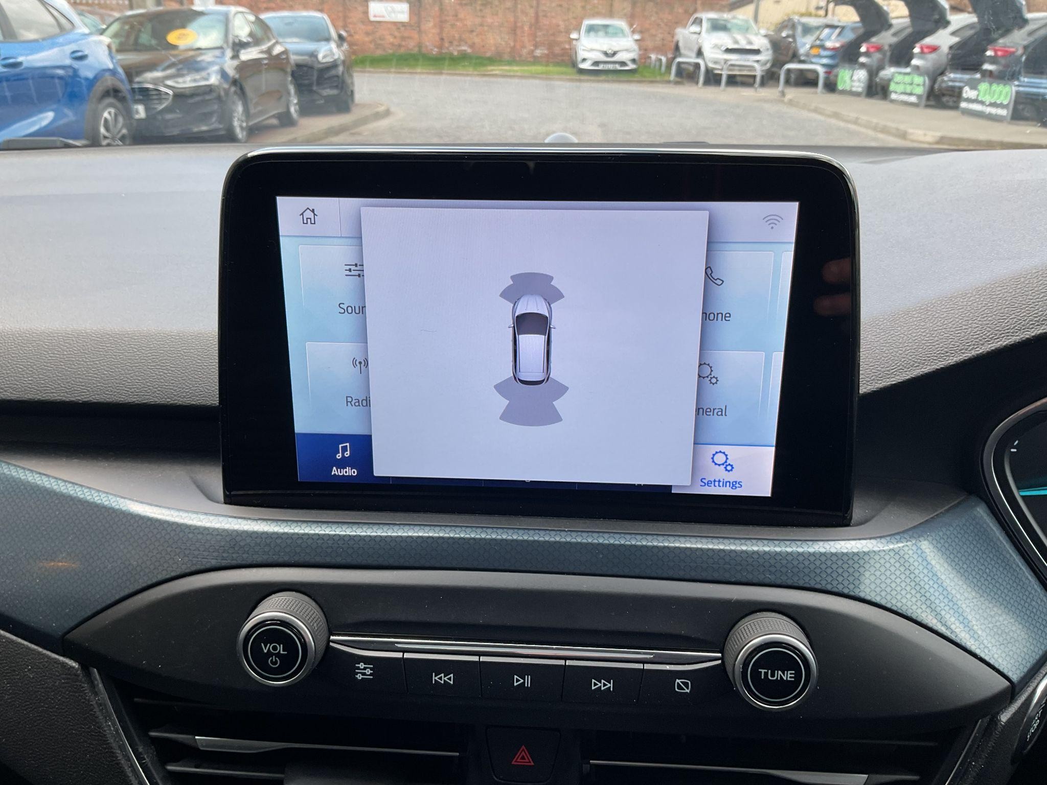 Ford Focus Image 23