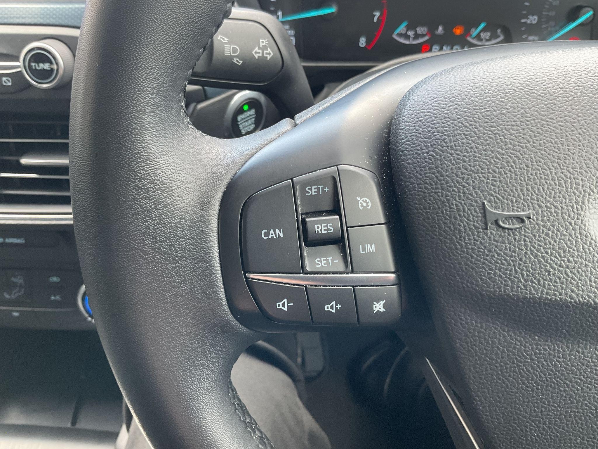 Ford Focus Image 14