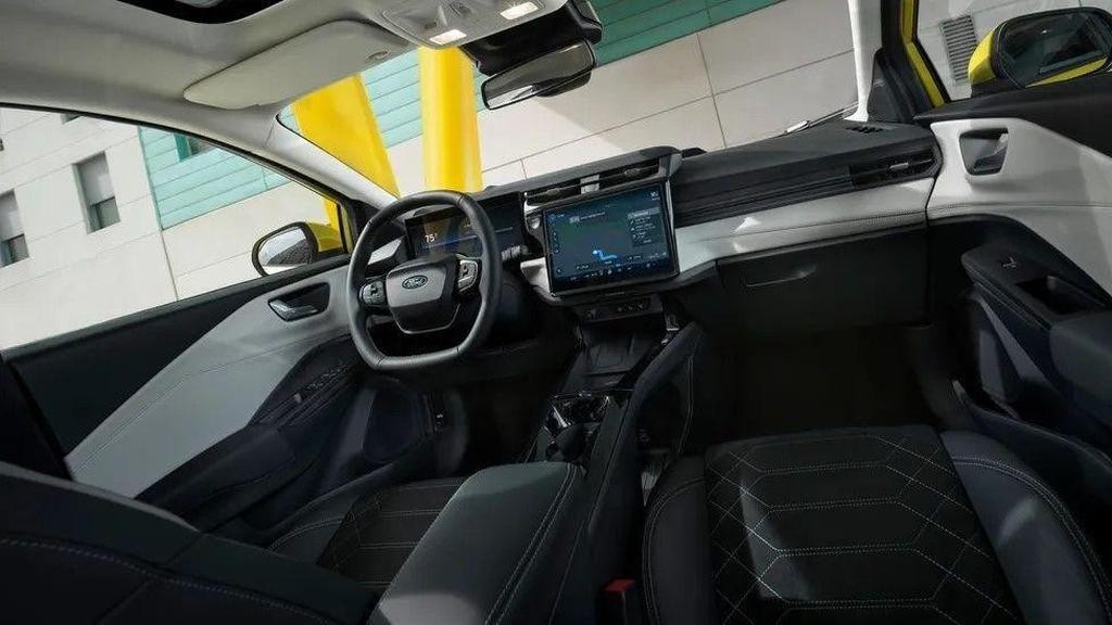 Ford Puma Gen-E Image 11