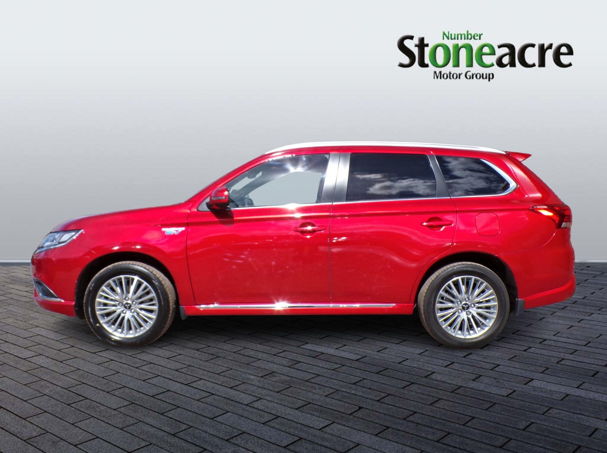Mitsubishi Outlander Image 7