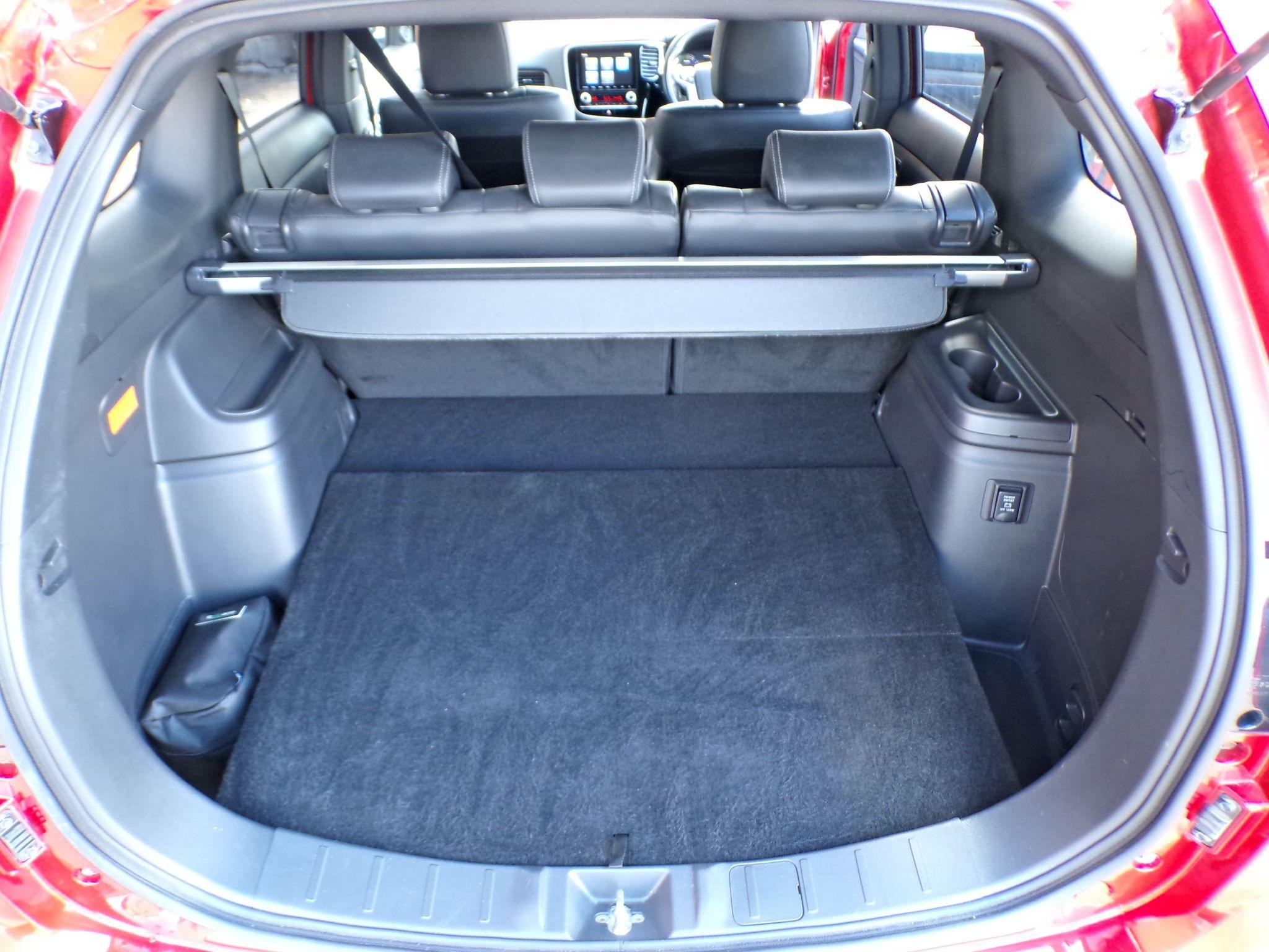 Mitsubishi Outlander Image 10