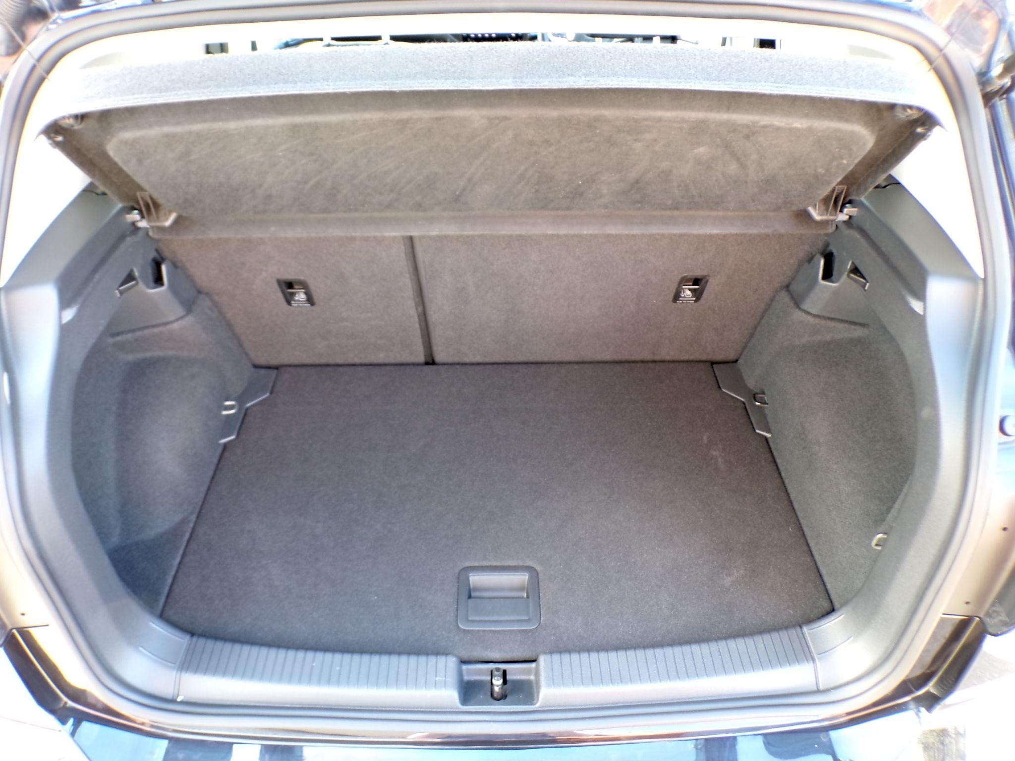 Volkswagen T-Cross Image 10