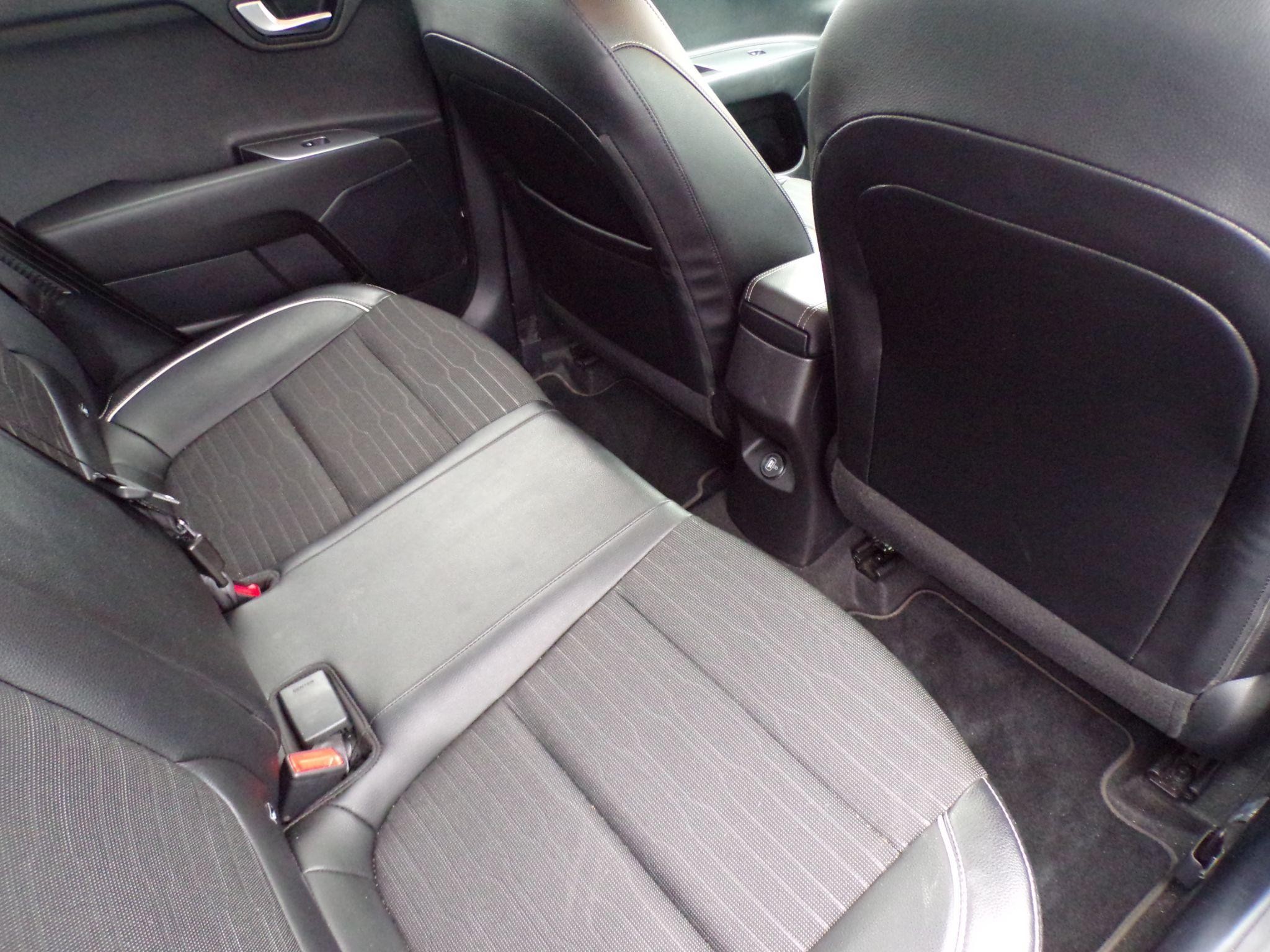 Kia Stonic Image 13