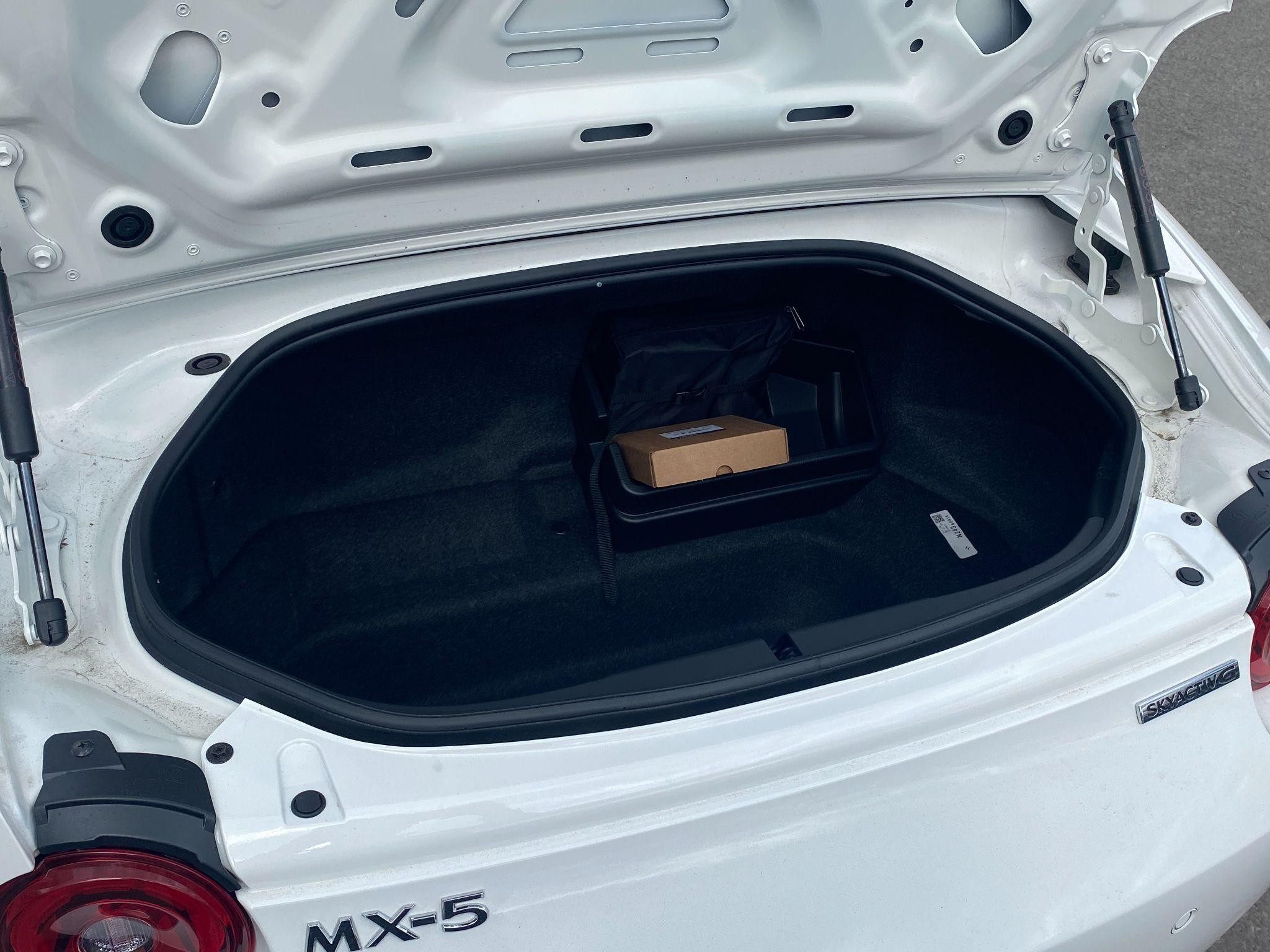 Mazda MX-5 RF Image 13