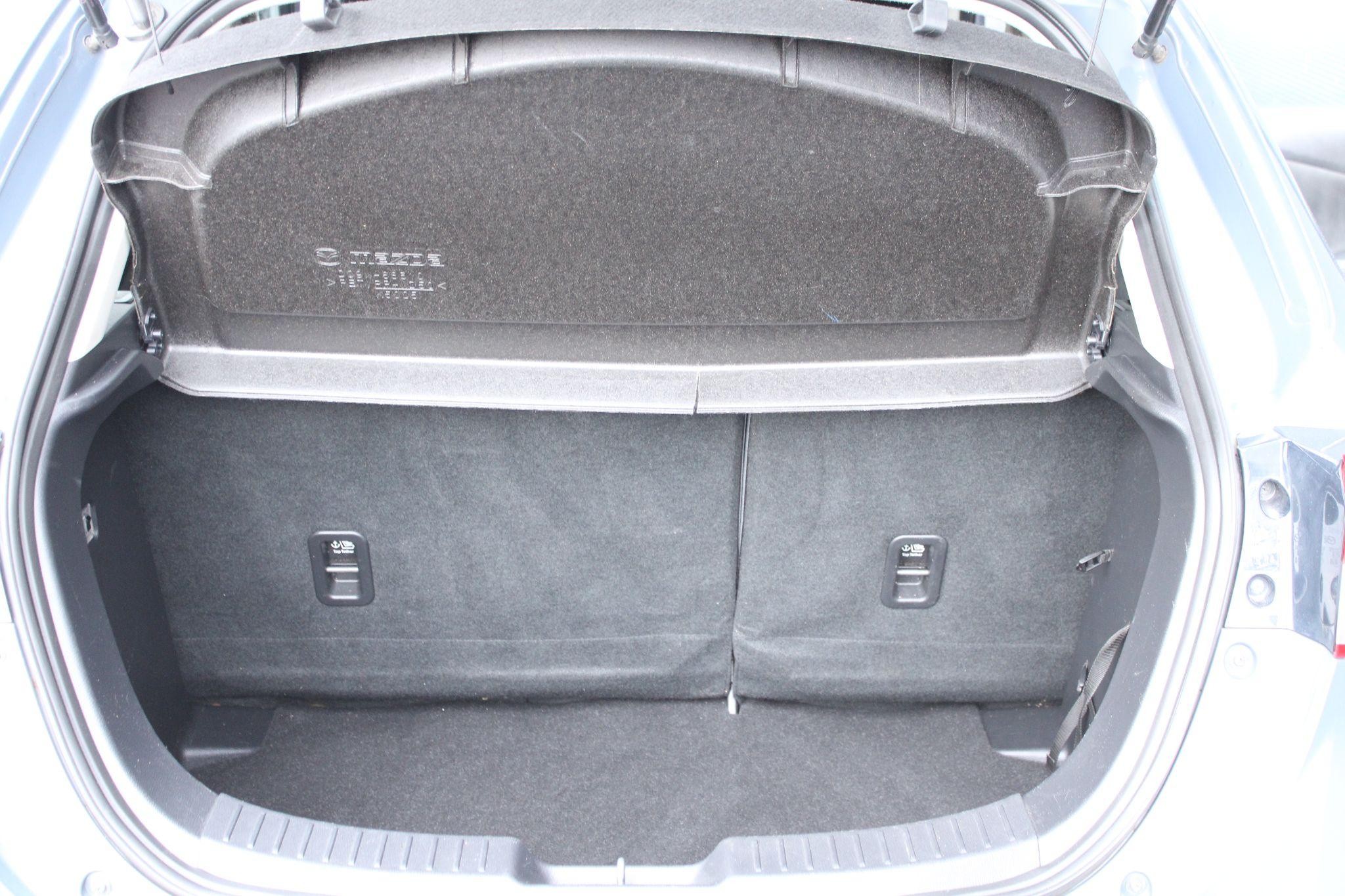 Mazda2 Image 17