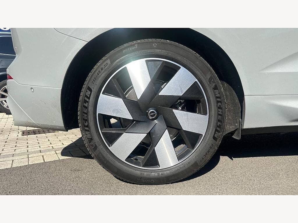 Volvo XC60 Image 16
