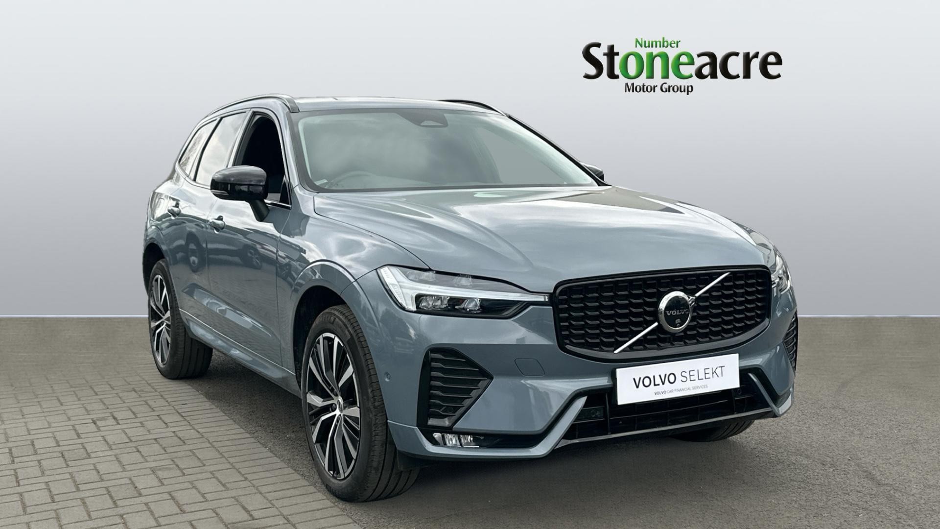 Volvo XC60 Image 1
