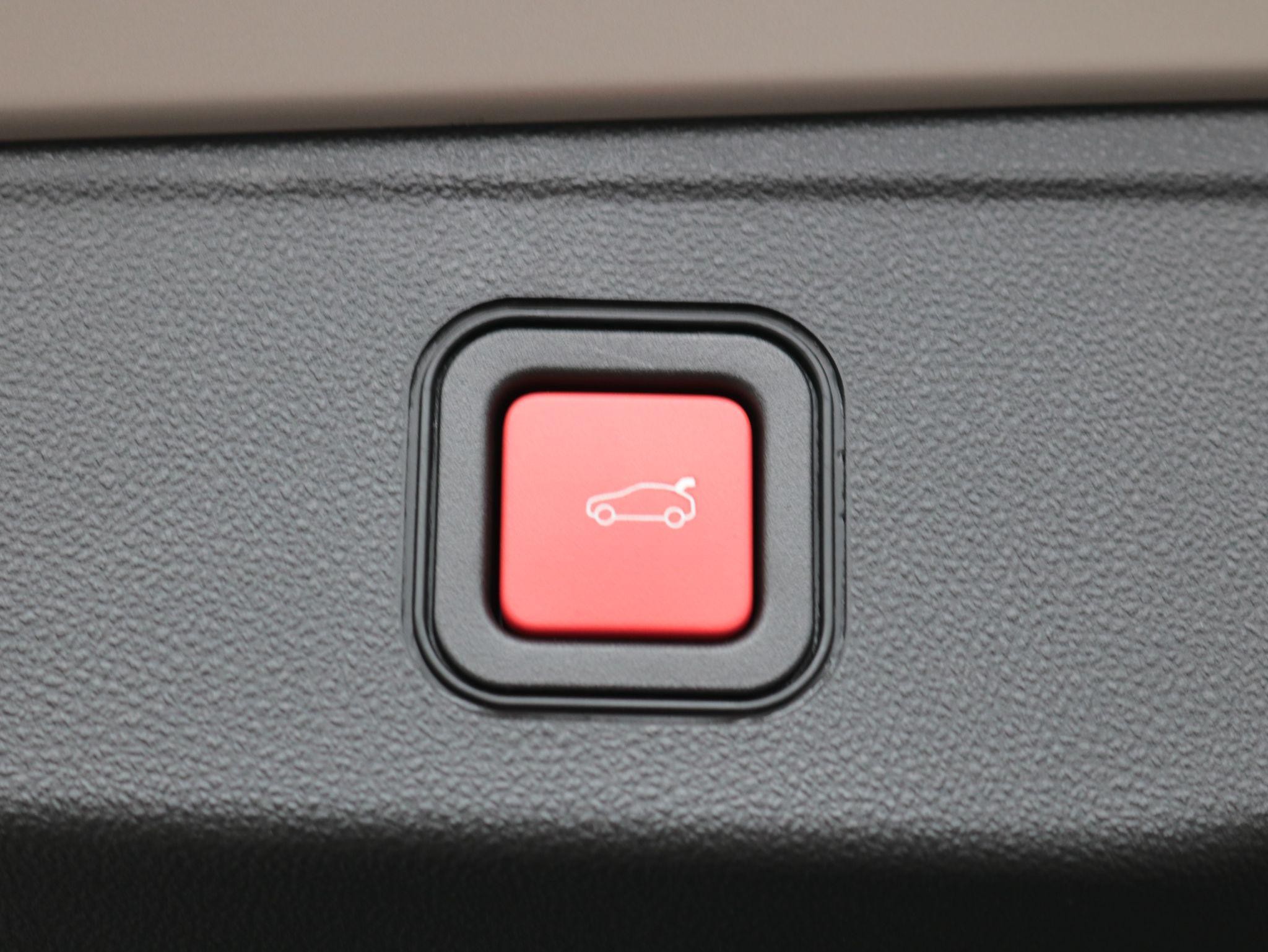 Jeep Avenger Image 13
