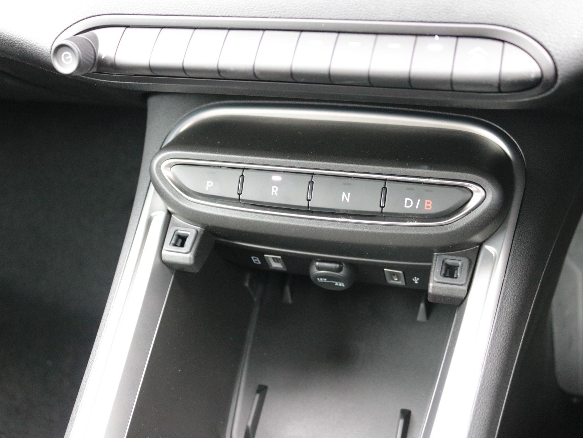 Jeep Avenger Image 23