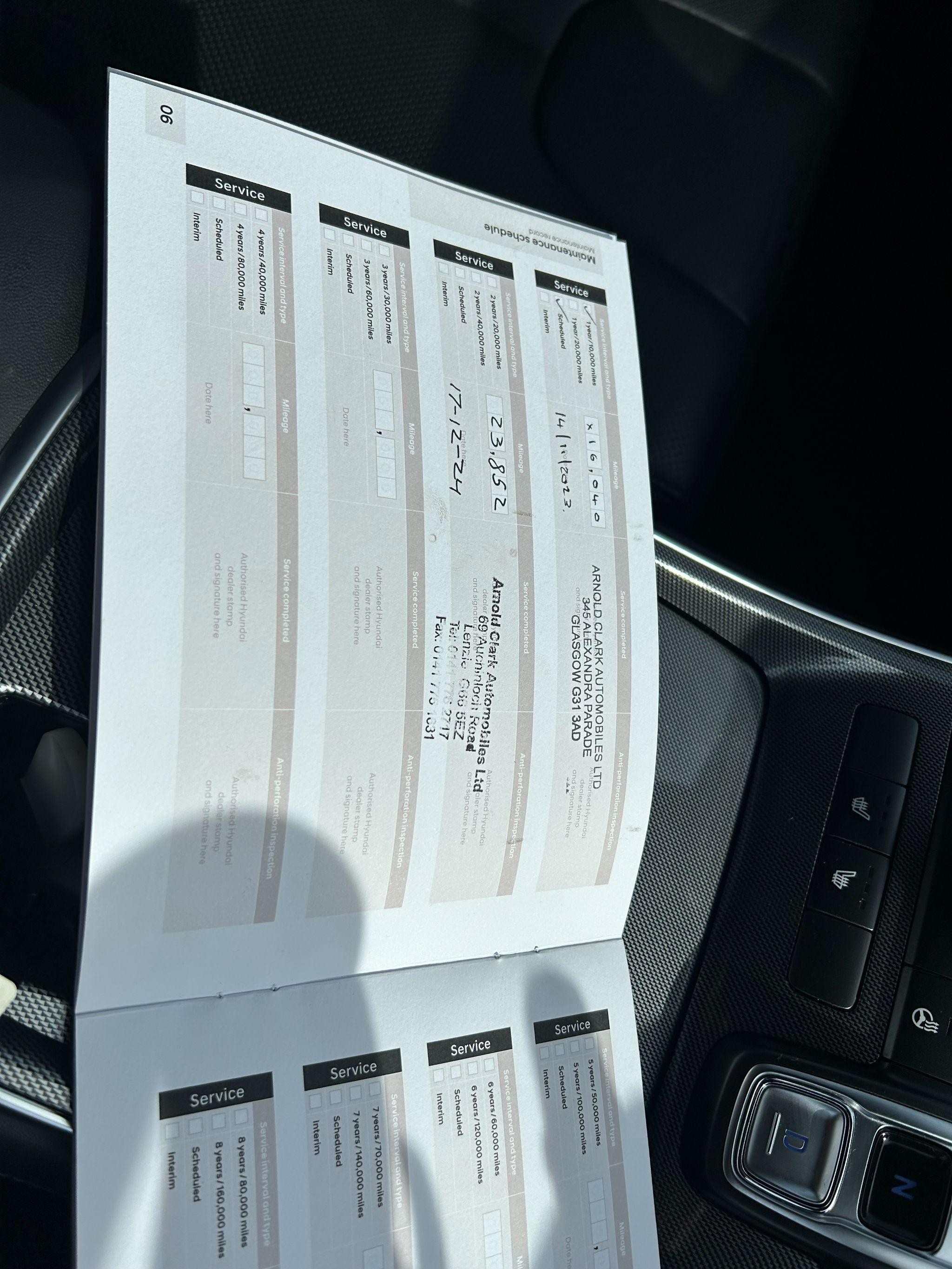 Hyundai SANTA FE Image 17
