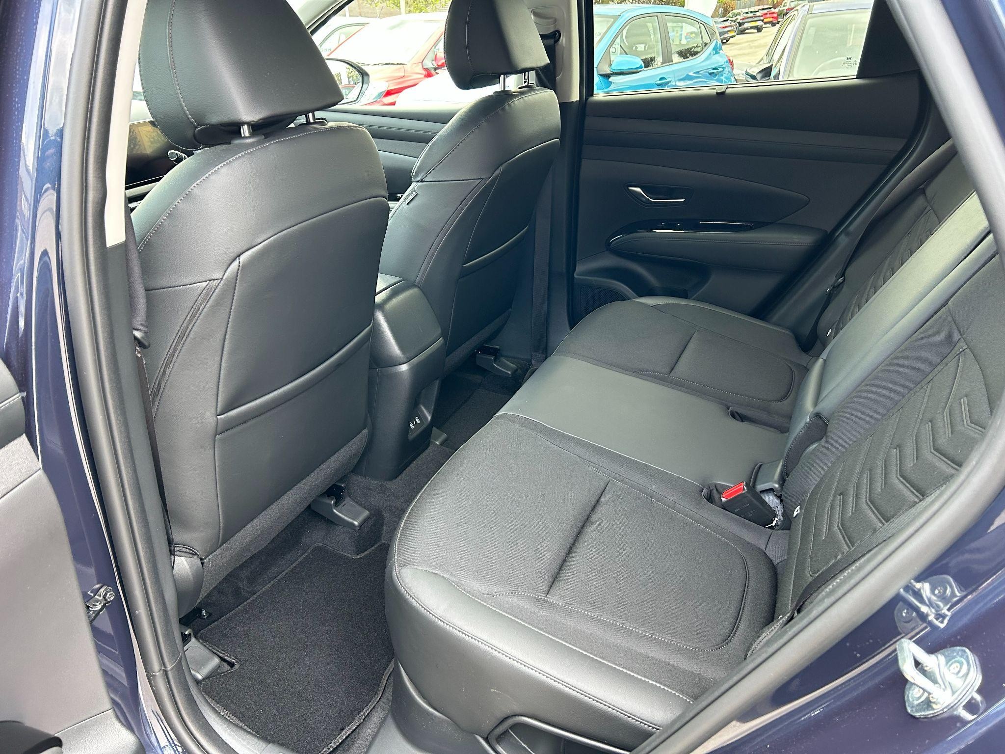 Hyundai TUCSON Image 12