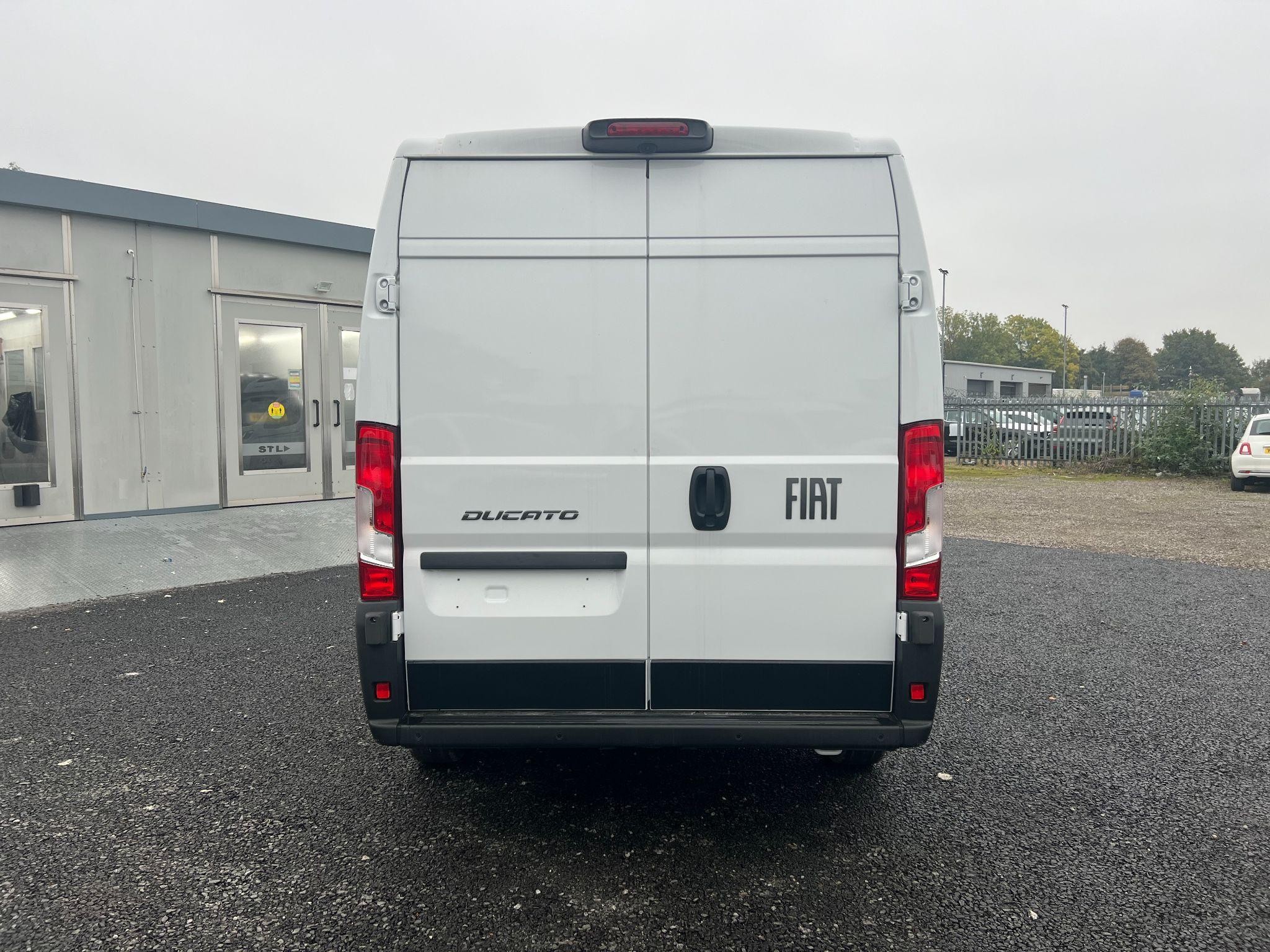 Fiat Ducato Panel Van Image 7