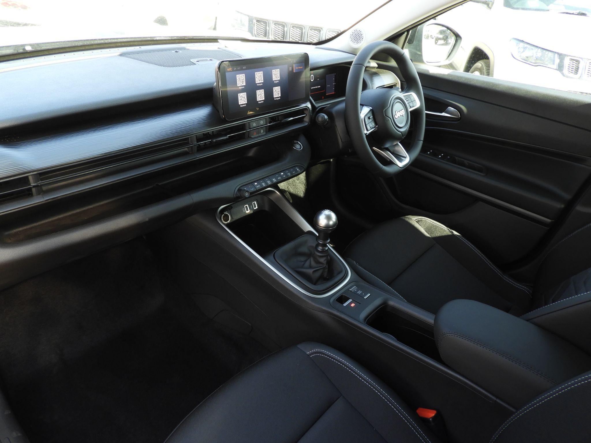 Jeep Avenger Image 14