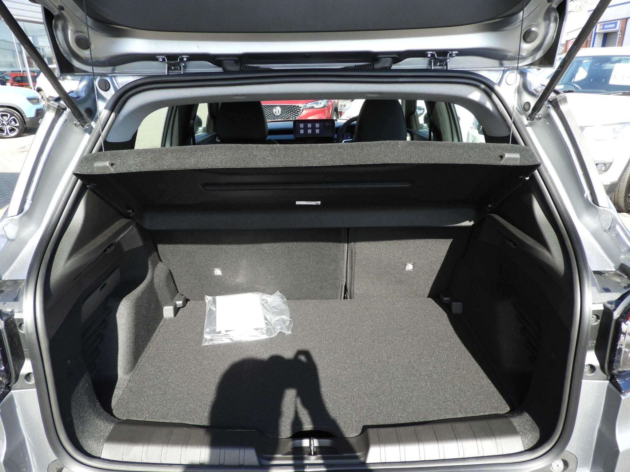 Jeep Avenger Image 21