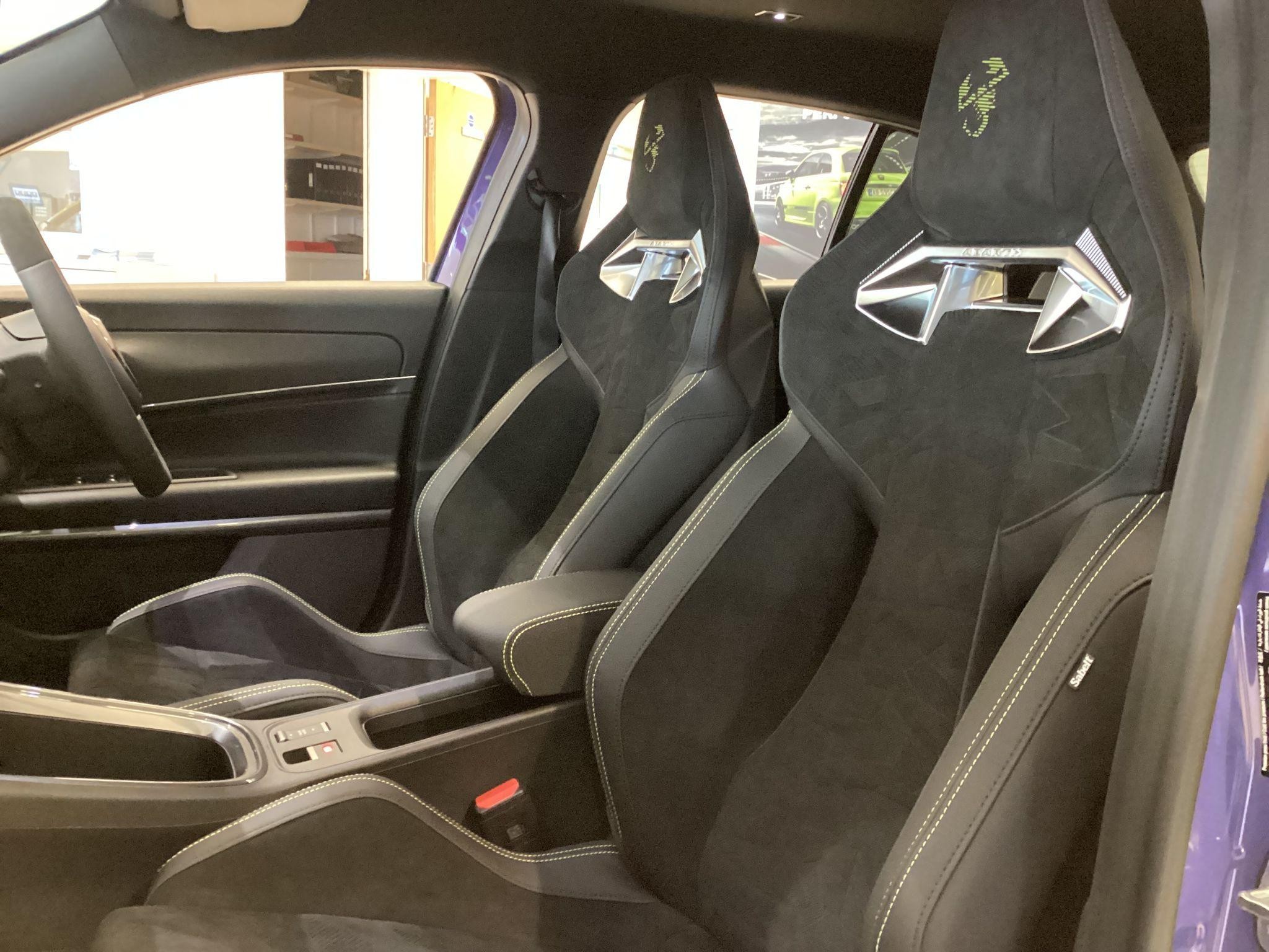 Abarth 600e Image 13