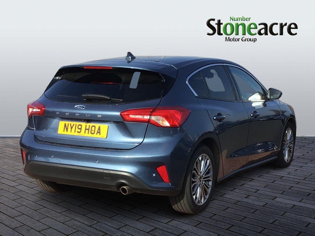 Ford Focus Image 3
