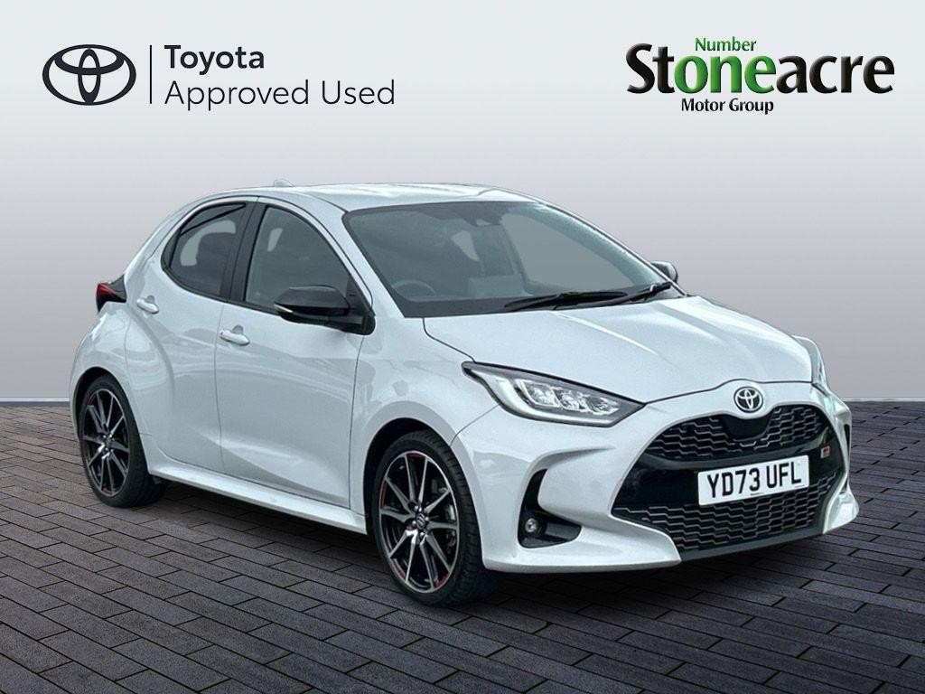 Toyota Yaris Image 1