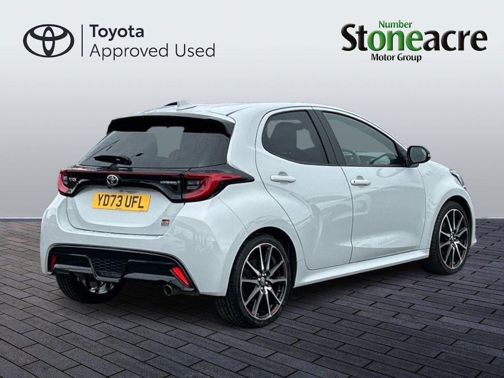 Toyota Yaris Image 5