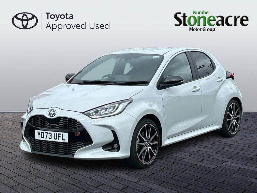 Toyota Yaris Image 9