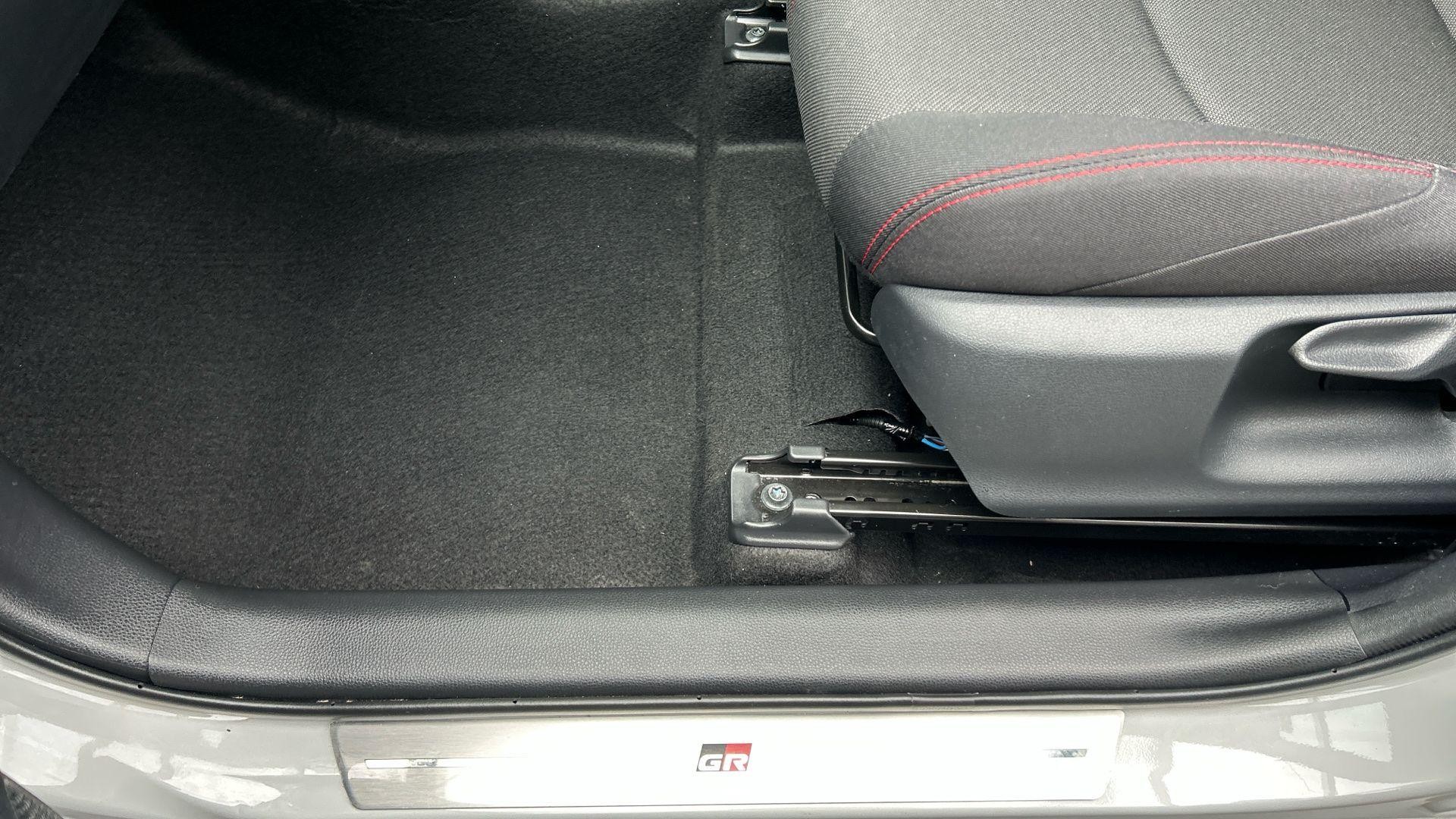 Toyota Yaris Image 43
