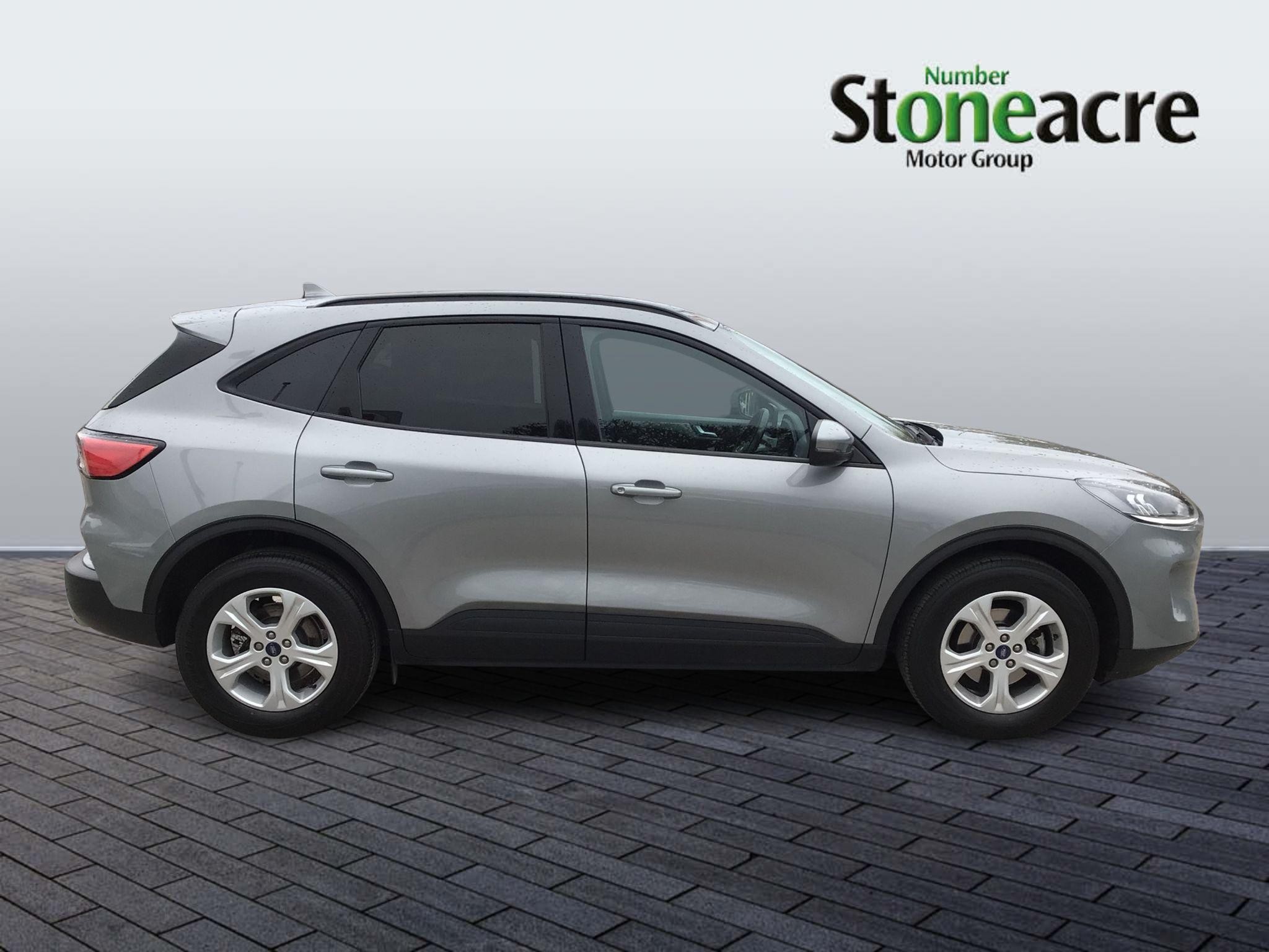 Ford Kuga Image 2